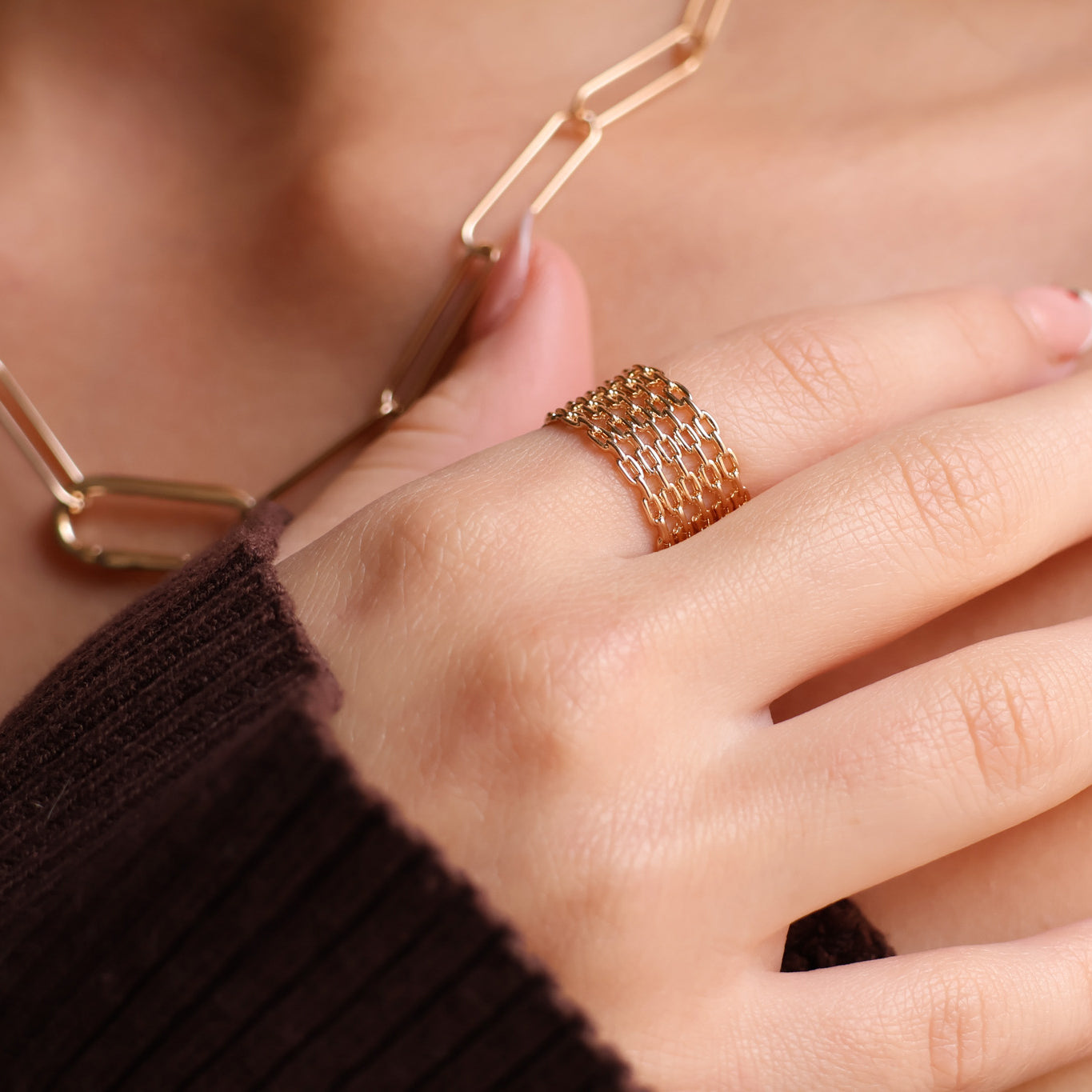 Vittoria ring wide chain gold plated