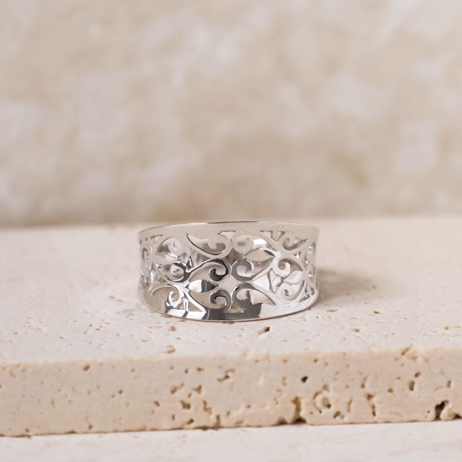 Siena ring with filigree pattern Sterling silver