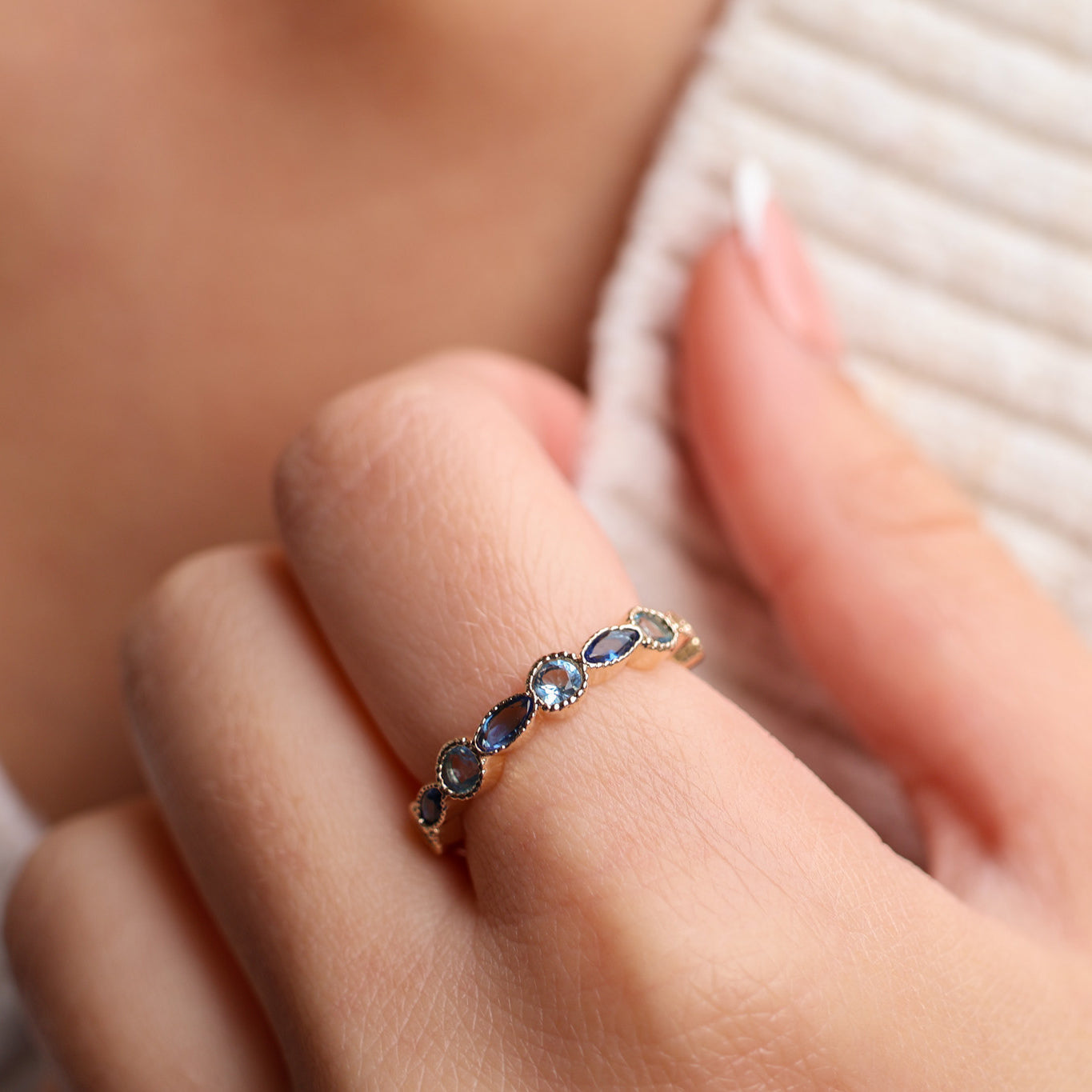 Nayasa feston band  ring with blue zircons gold plated