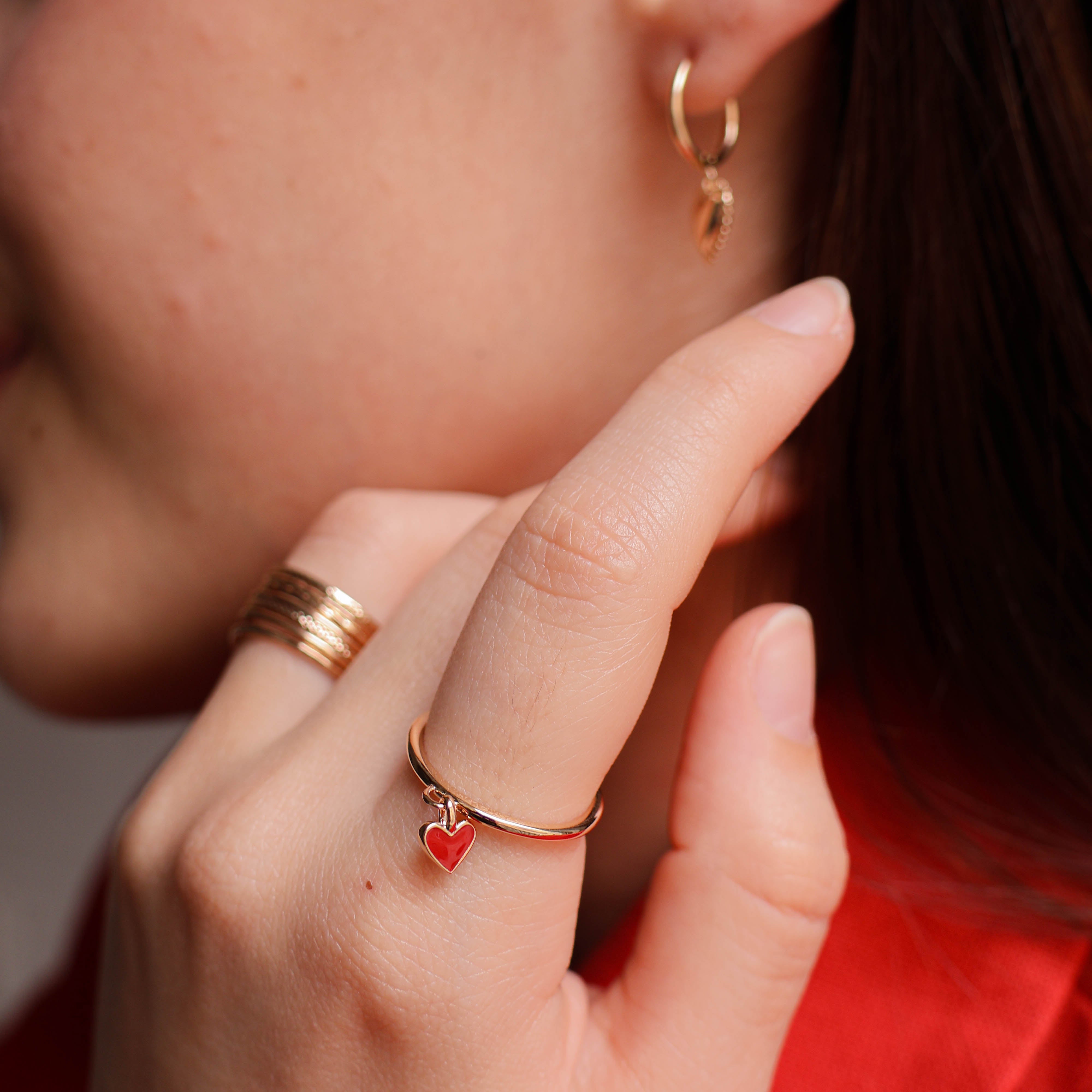 Clea red enamel heart ring gold plated