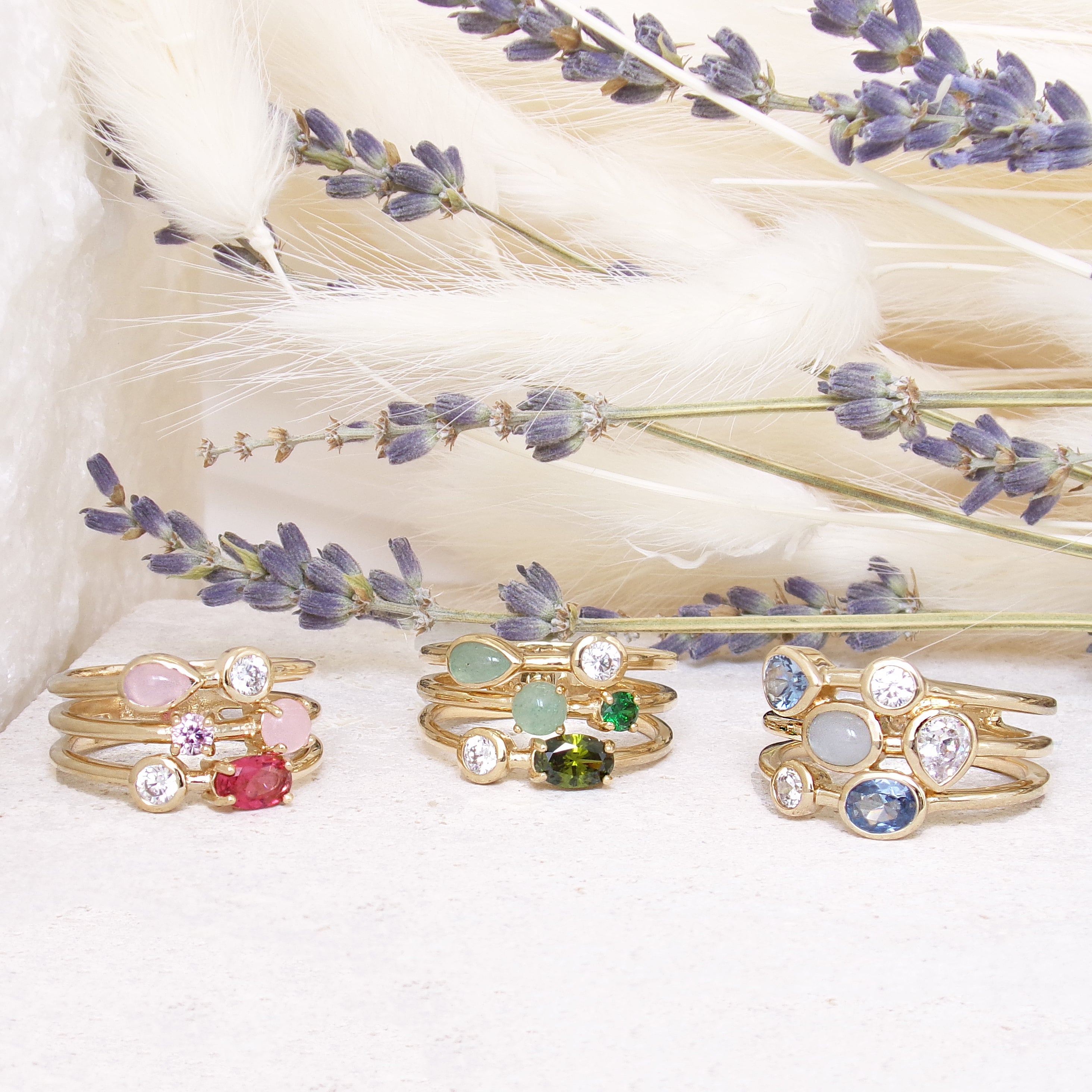 Anya ring three rows with white and pink zircons gold plated