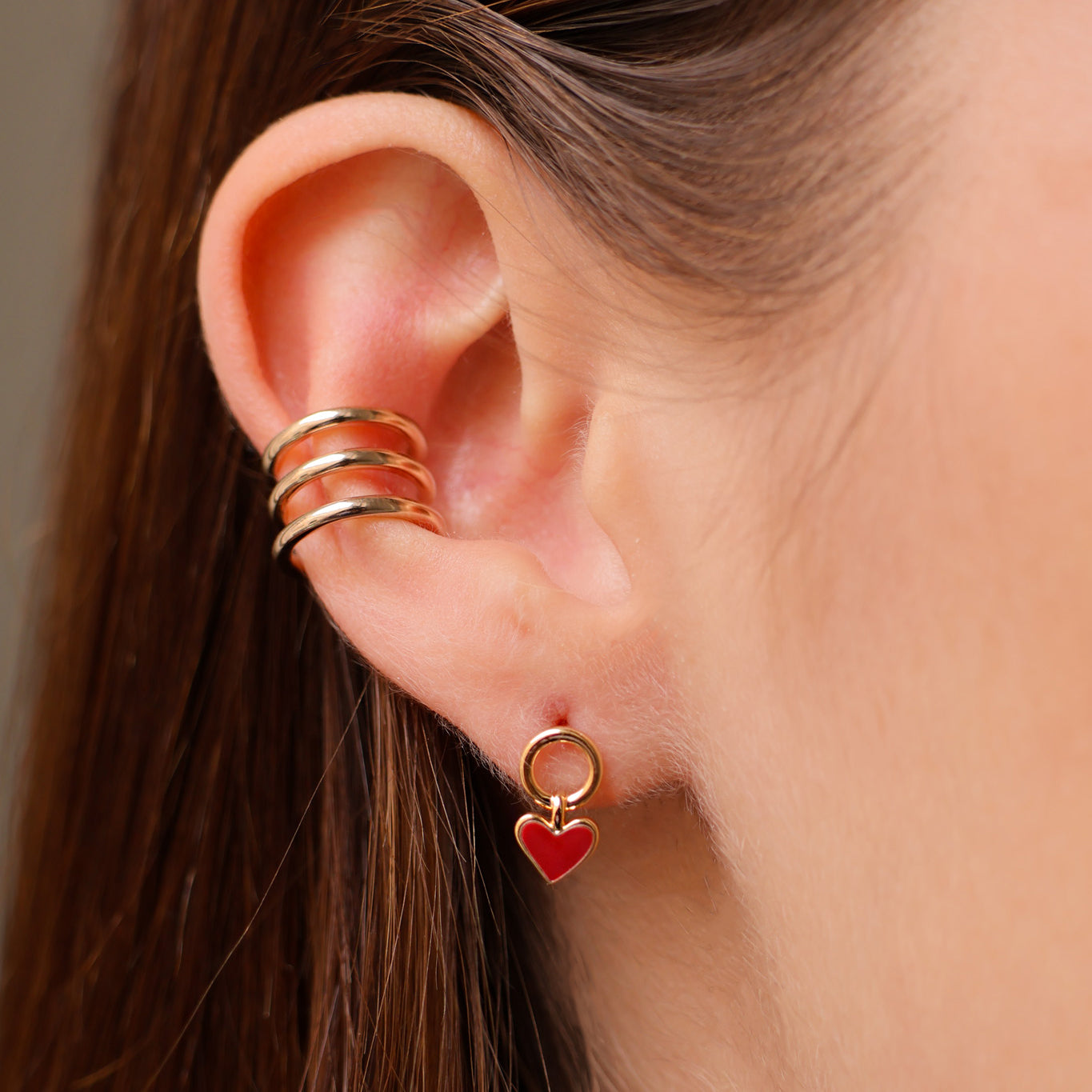 Clea red enamel heart earrings gold-plated