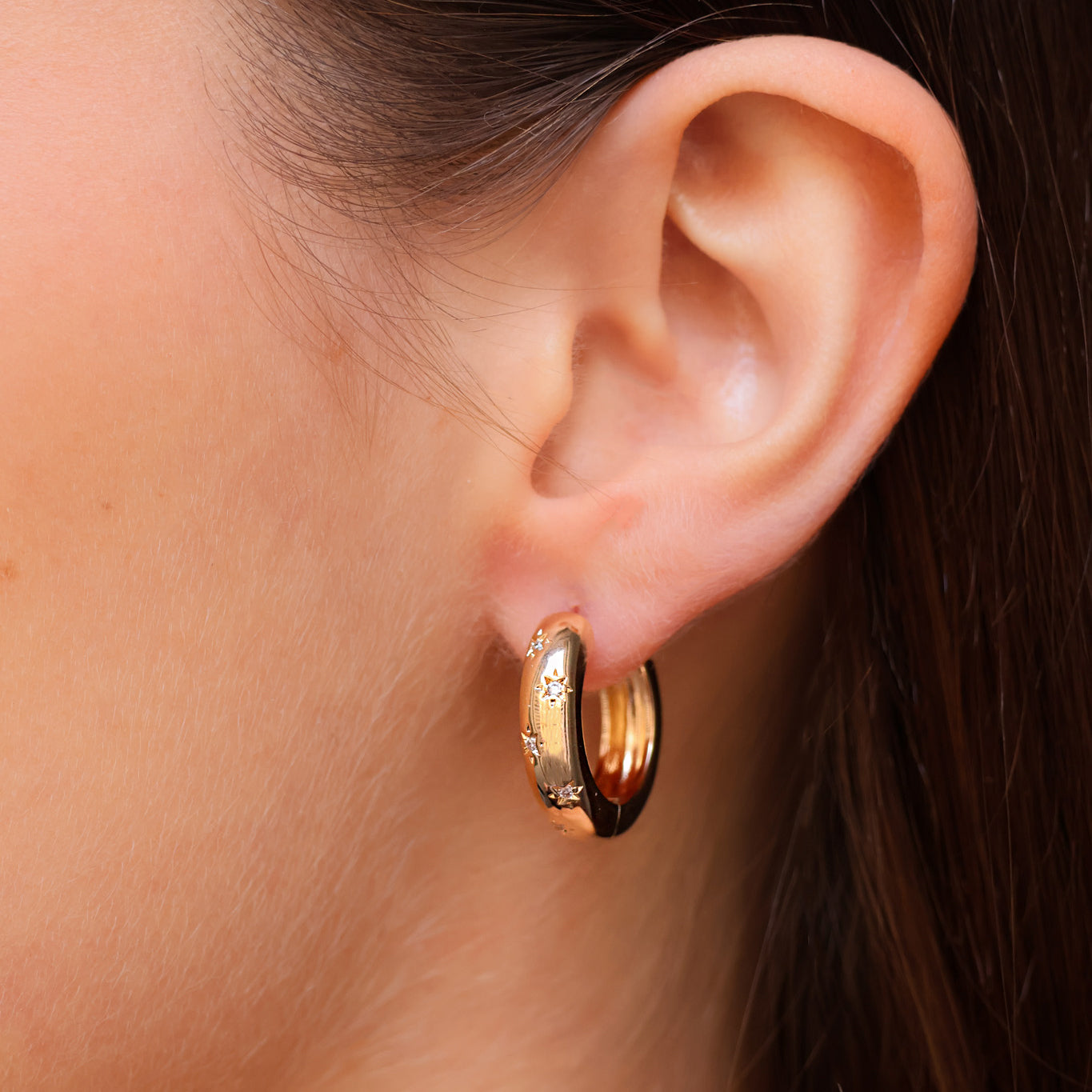 Aria hoop earrings 20mm zircons gold-plated