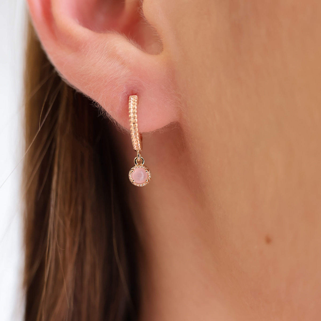Mira mini hoop earrings striated rose quartz gold-plated