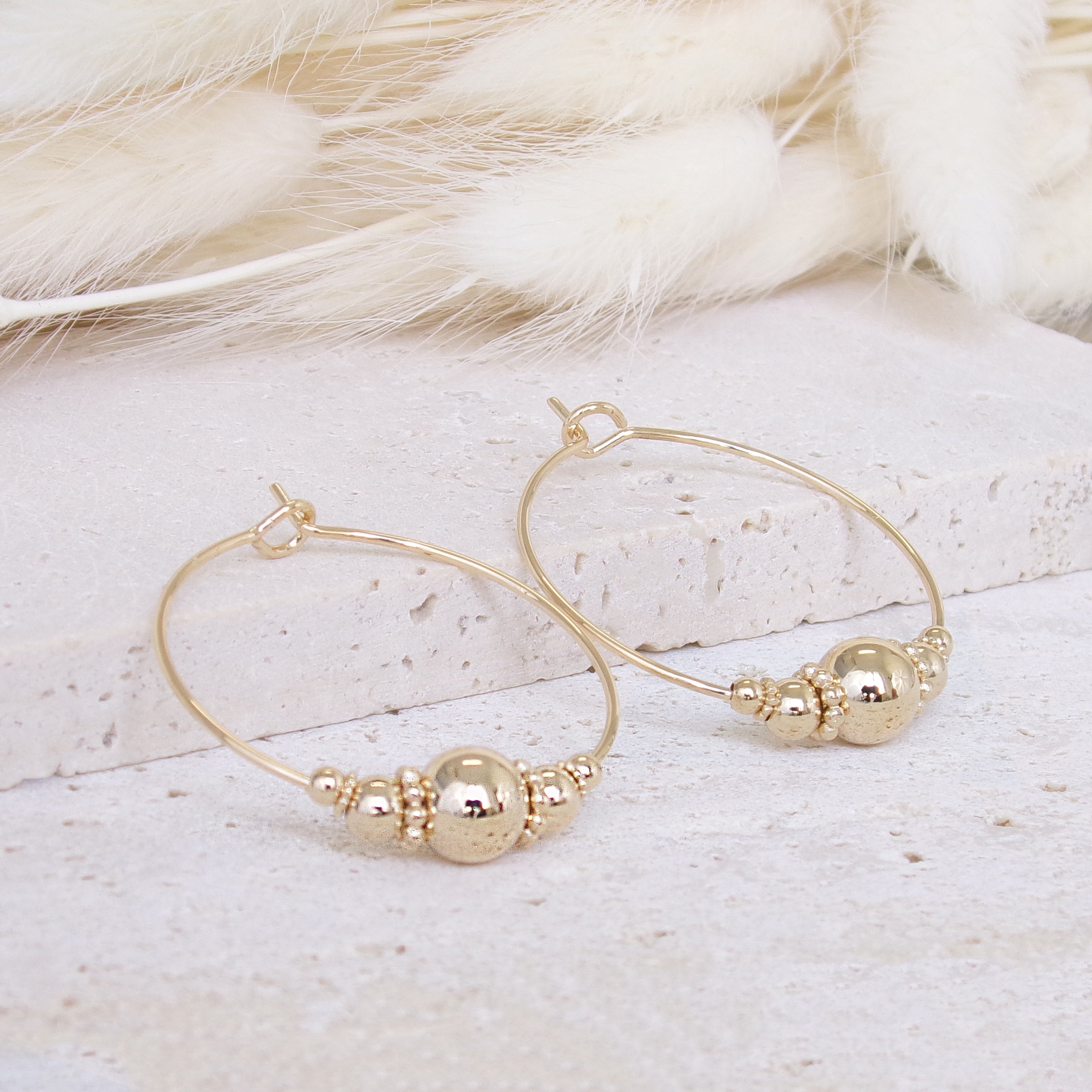 Jana hoop earrings fine balls gold-plated