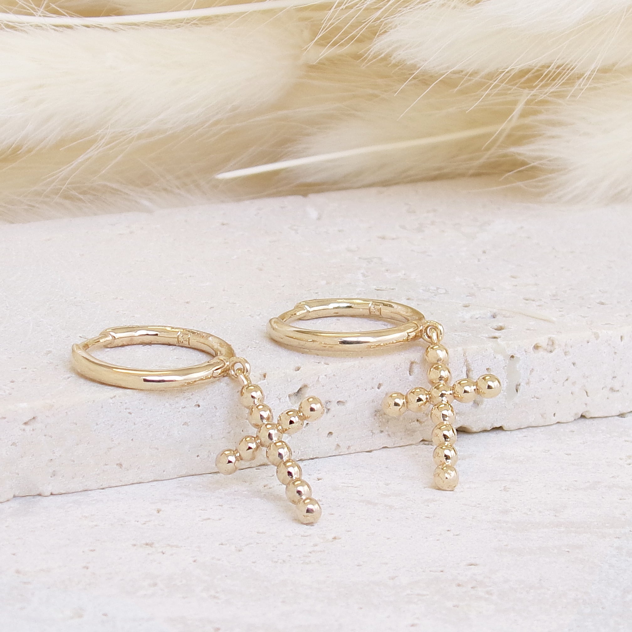 Fara hoop earrings beaded cross gold-plated