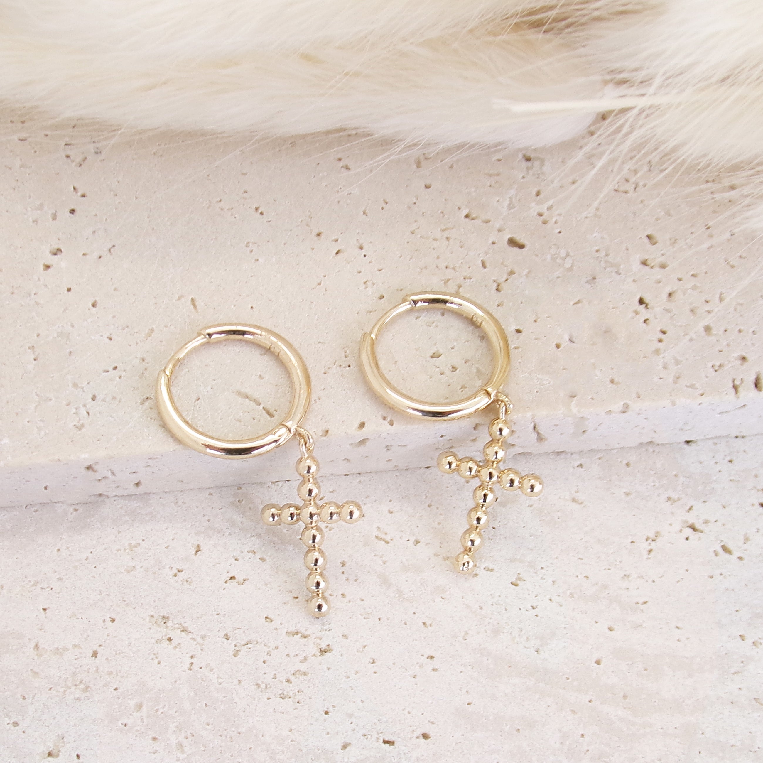 Fara hoop earrings beaded cross gold-plated