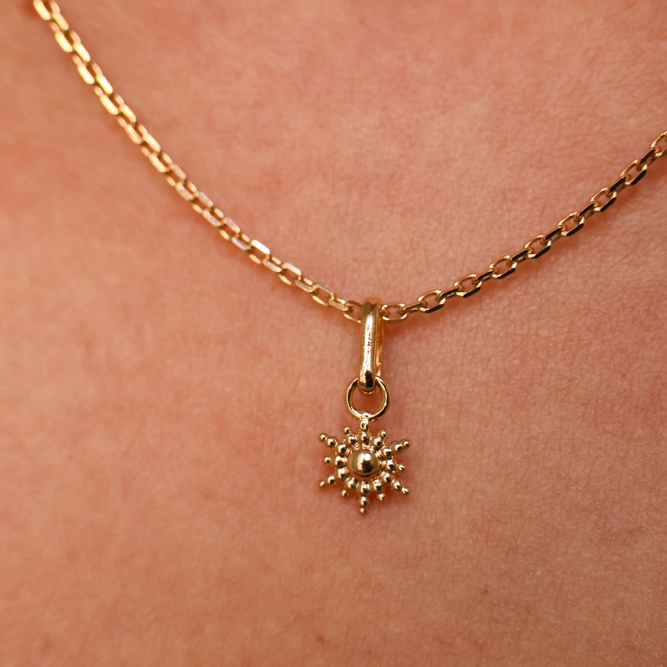 Shiny Sun charm gold-plated