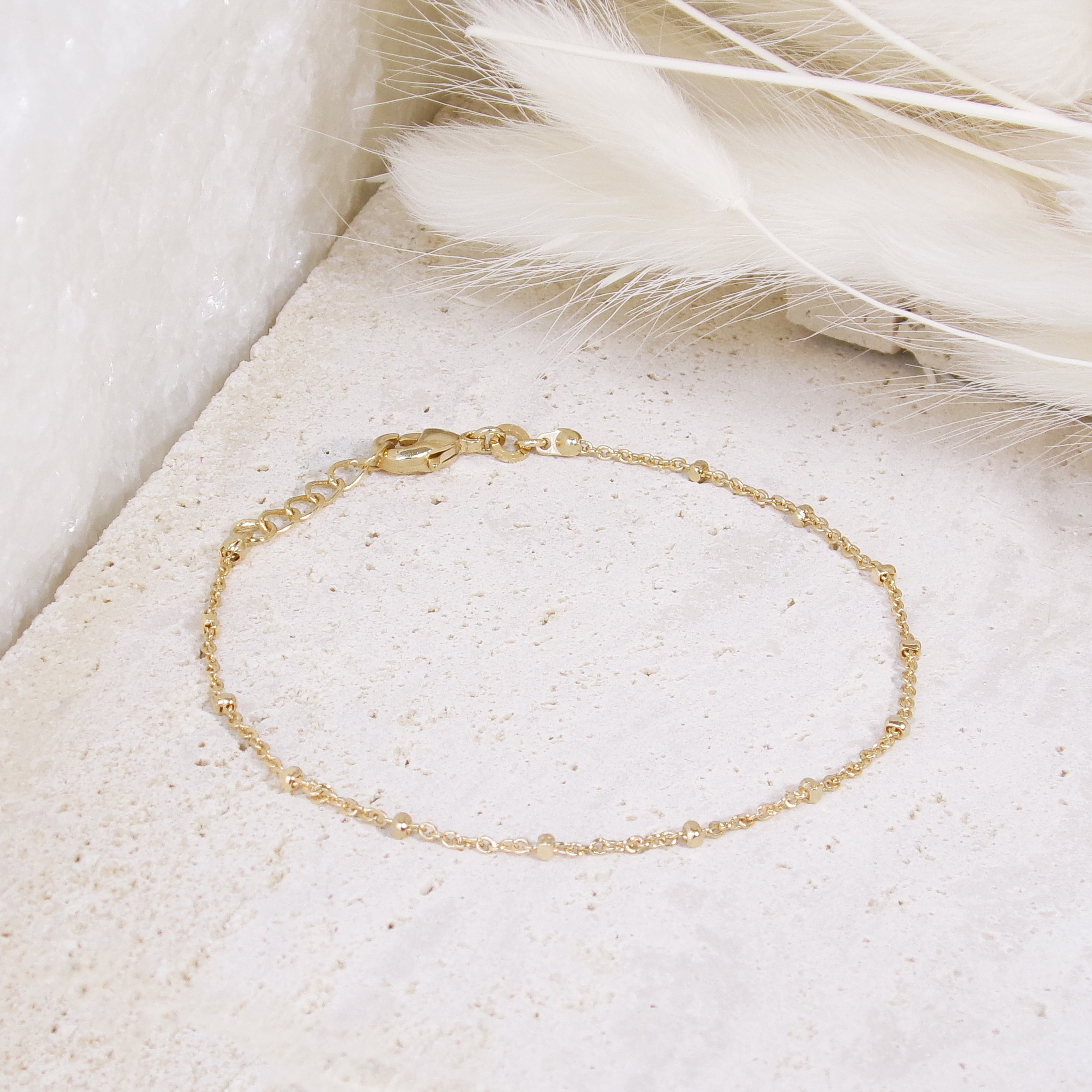 Ayana chain bracelet 18cm with small beads gold-plated