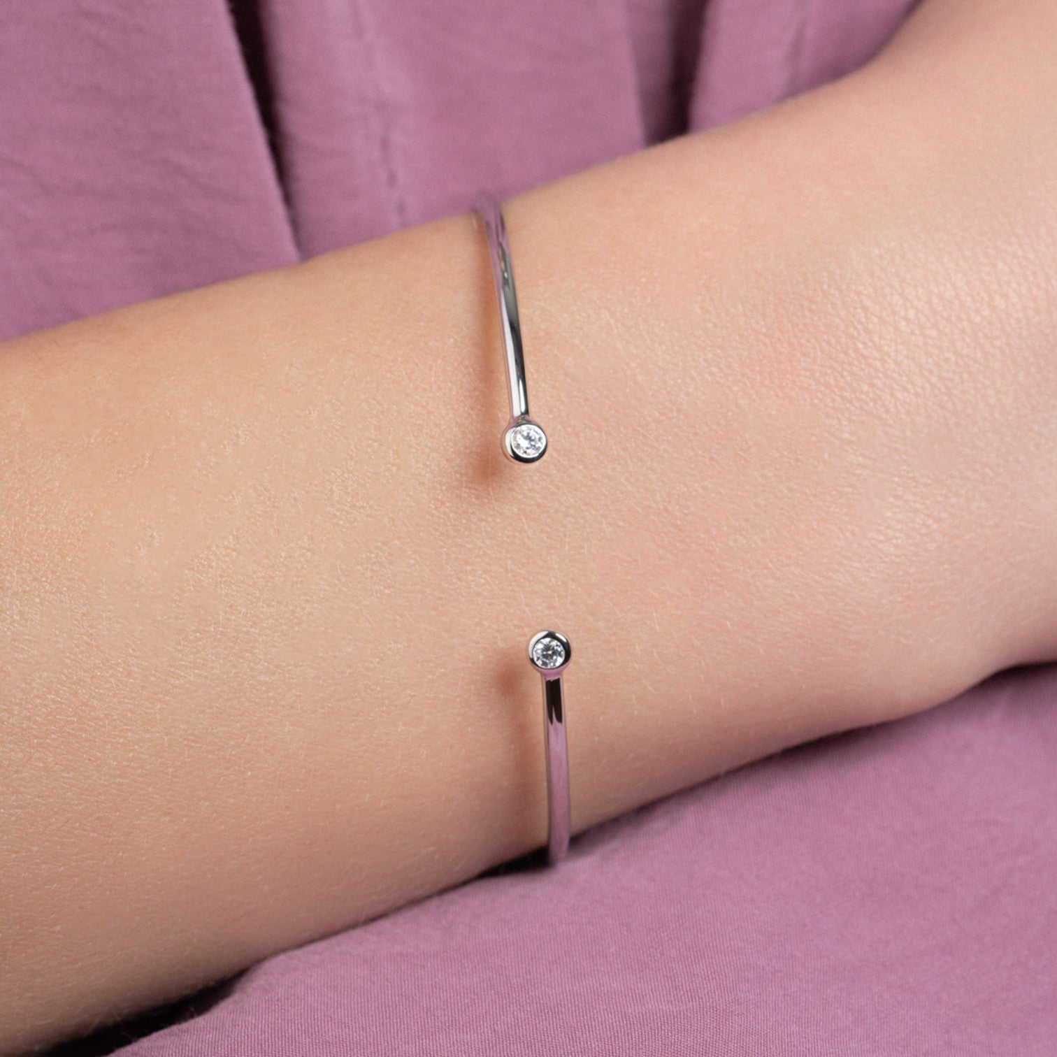 Misaki open bangle bracelet with zircons sterling silver