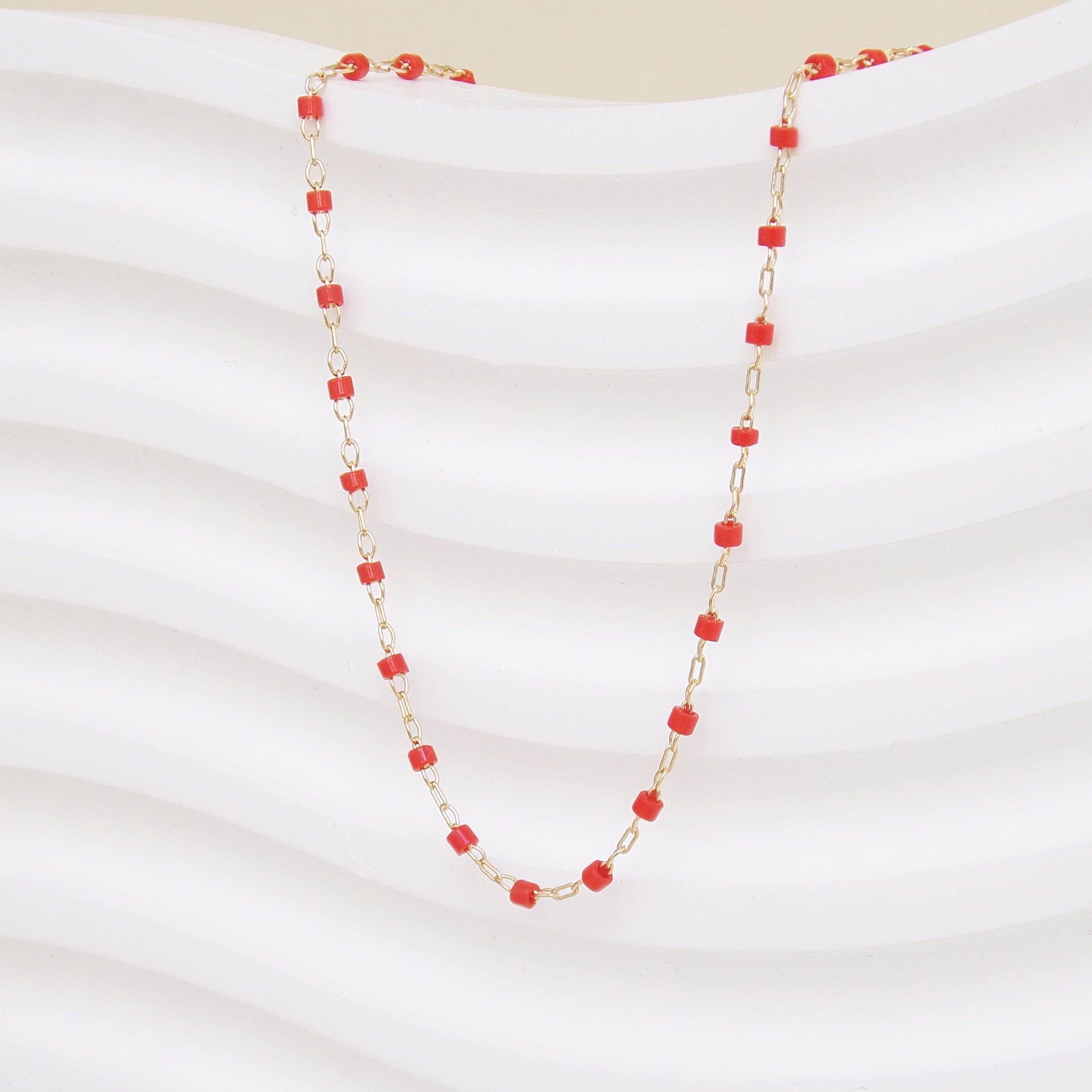 Amaya chain red Miyuki beads gold-plated