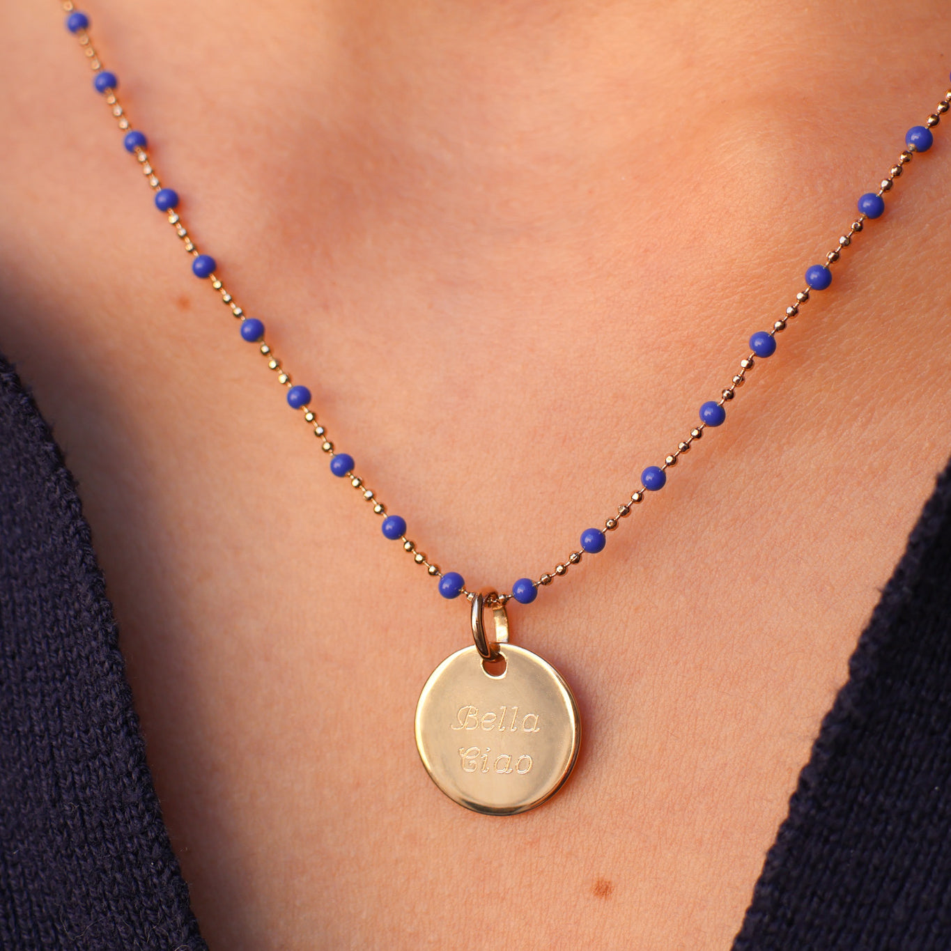 Almaria chain blue lacquered beads gold-plated