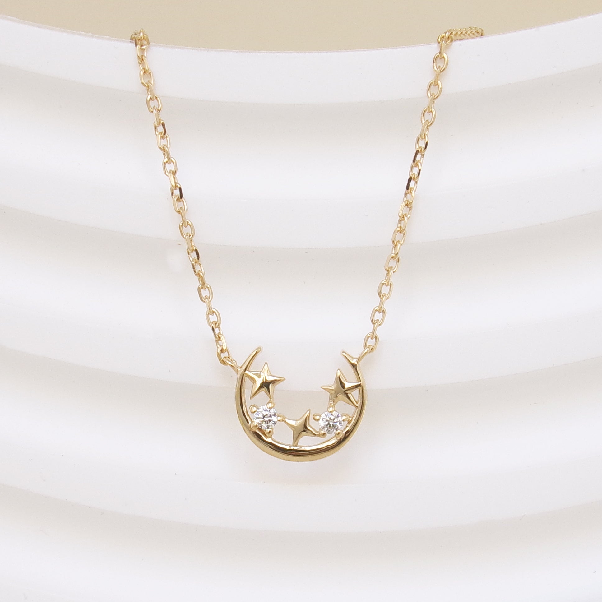 Gold-plated zirconium oxide shimmering moon Iséa necklace
