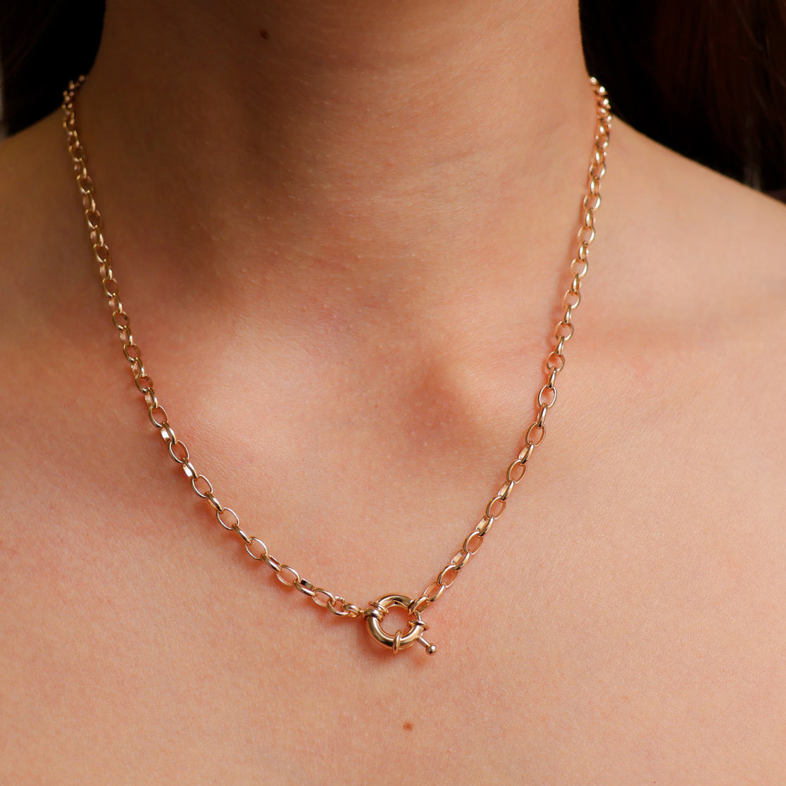 Yuna necklace wide mesh marine clasp gold plated