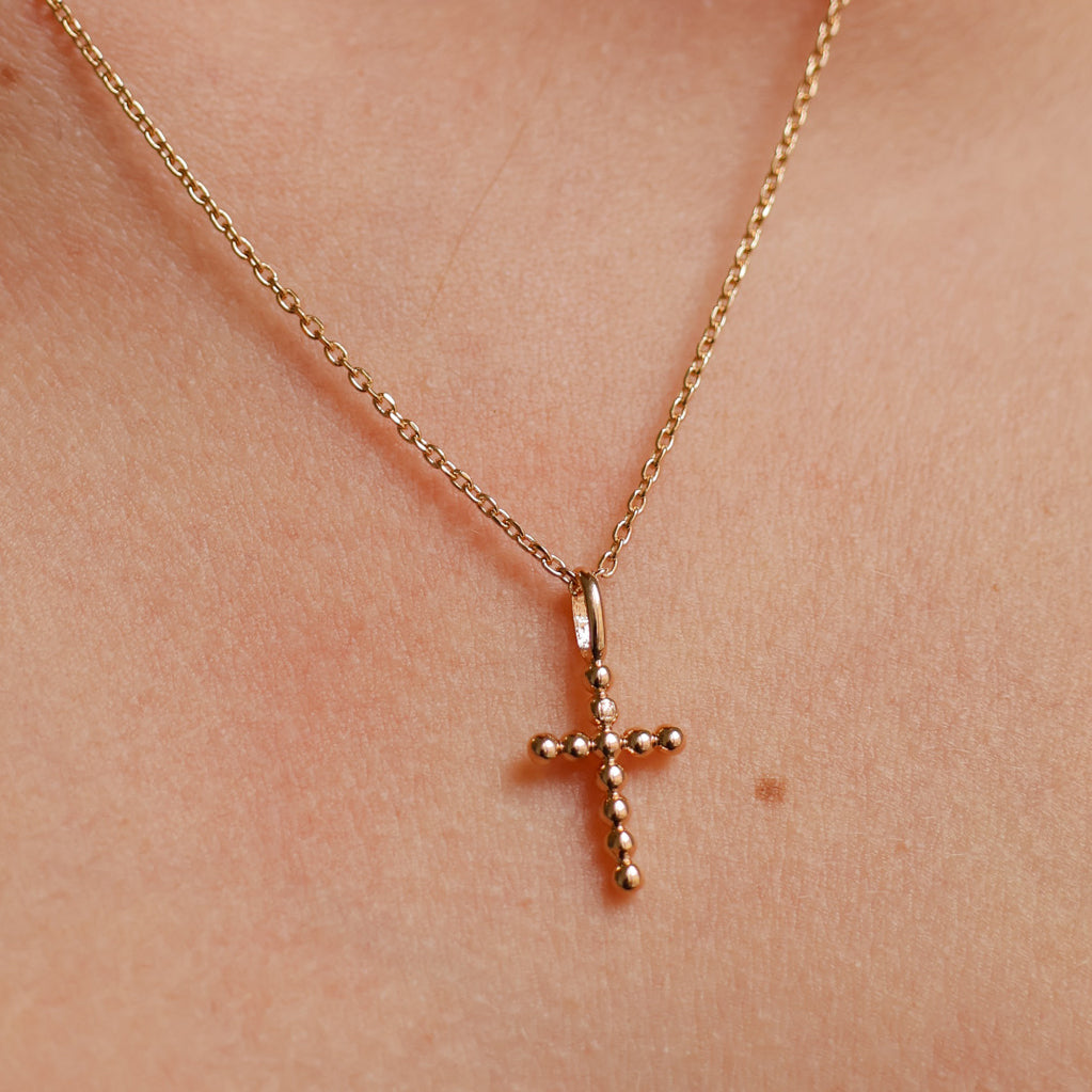 Gold-plated ball cross Fara necklace