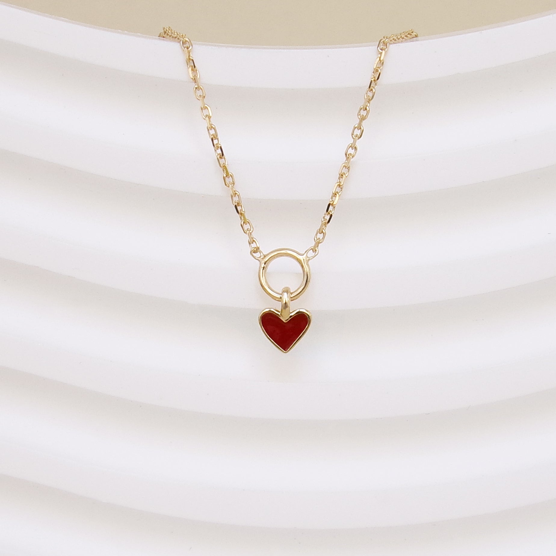 Chain Clea Necklace with Red Enamel Heart gold-plated