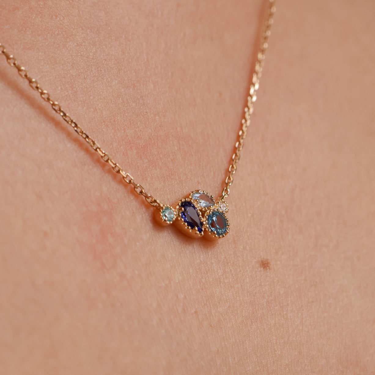 Anya chain necklace blue zircons gold-plated