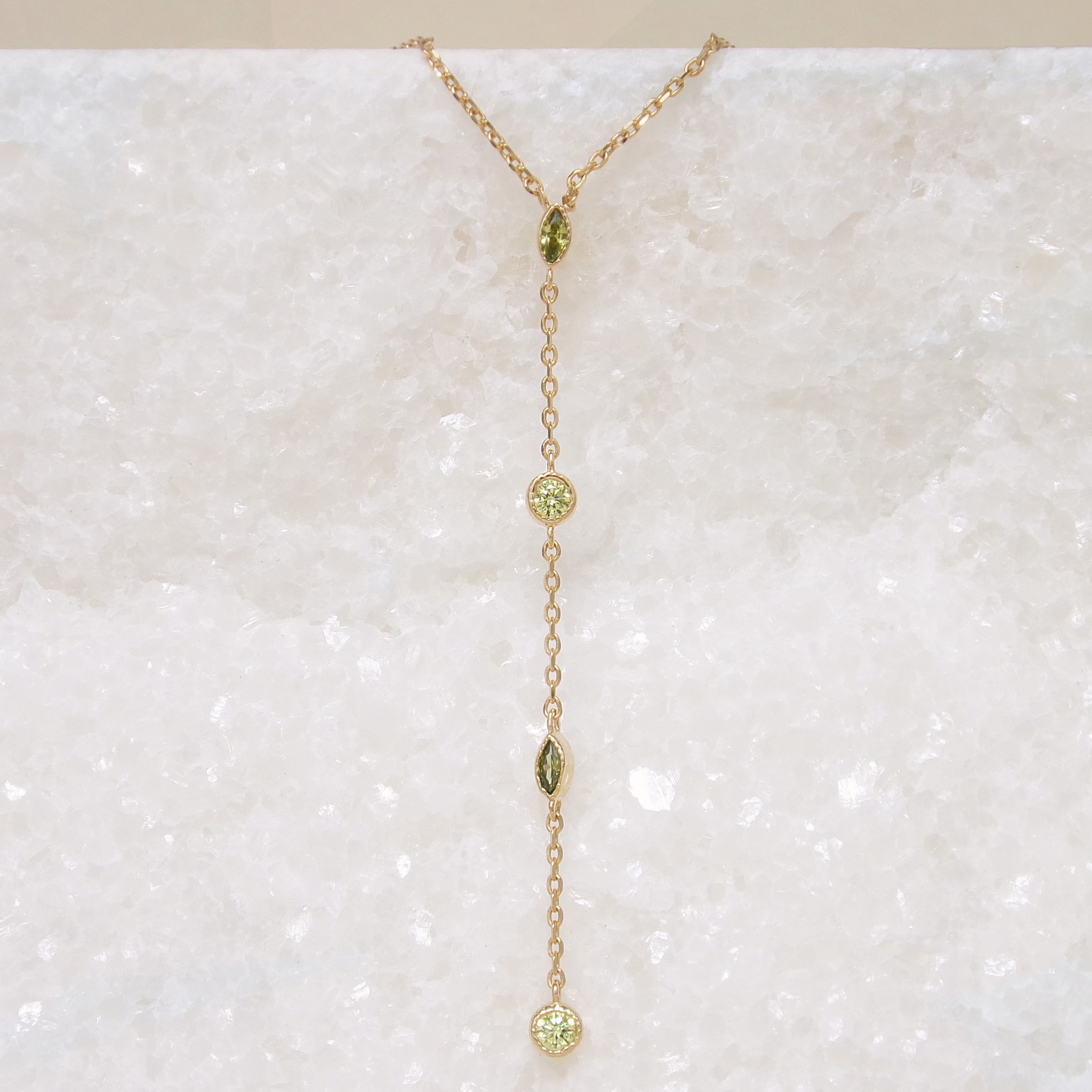 Bahia tie chain necklace white and green zircons gold-plated