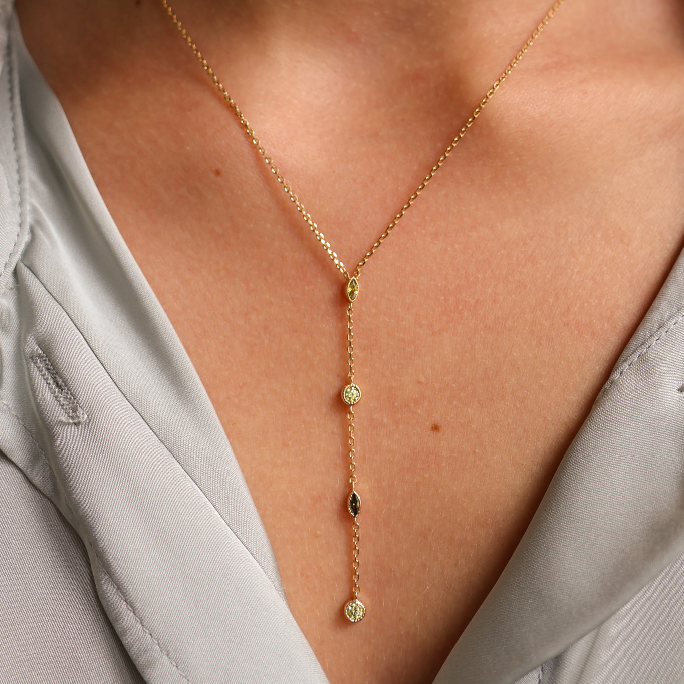 Bahia tie chain necklace white and green zircons gold-plated