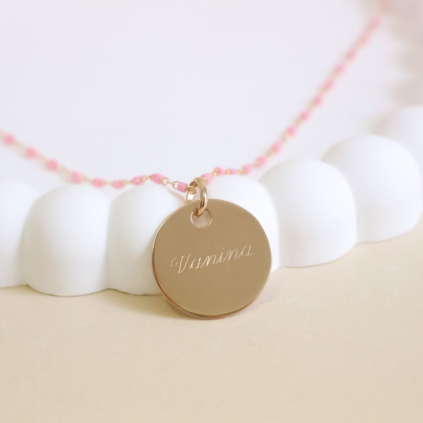 Sora pink necklace with 19mm medal to engrave gold-plated