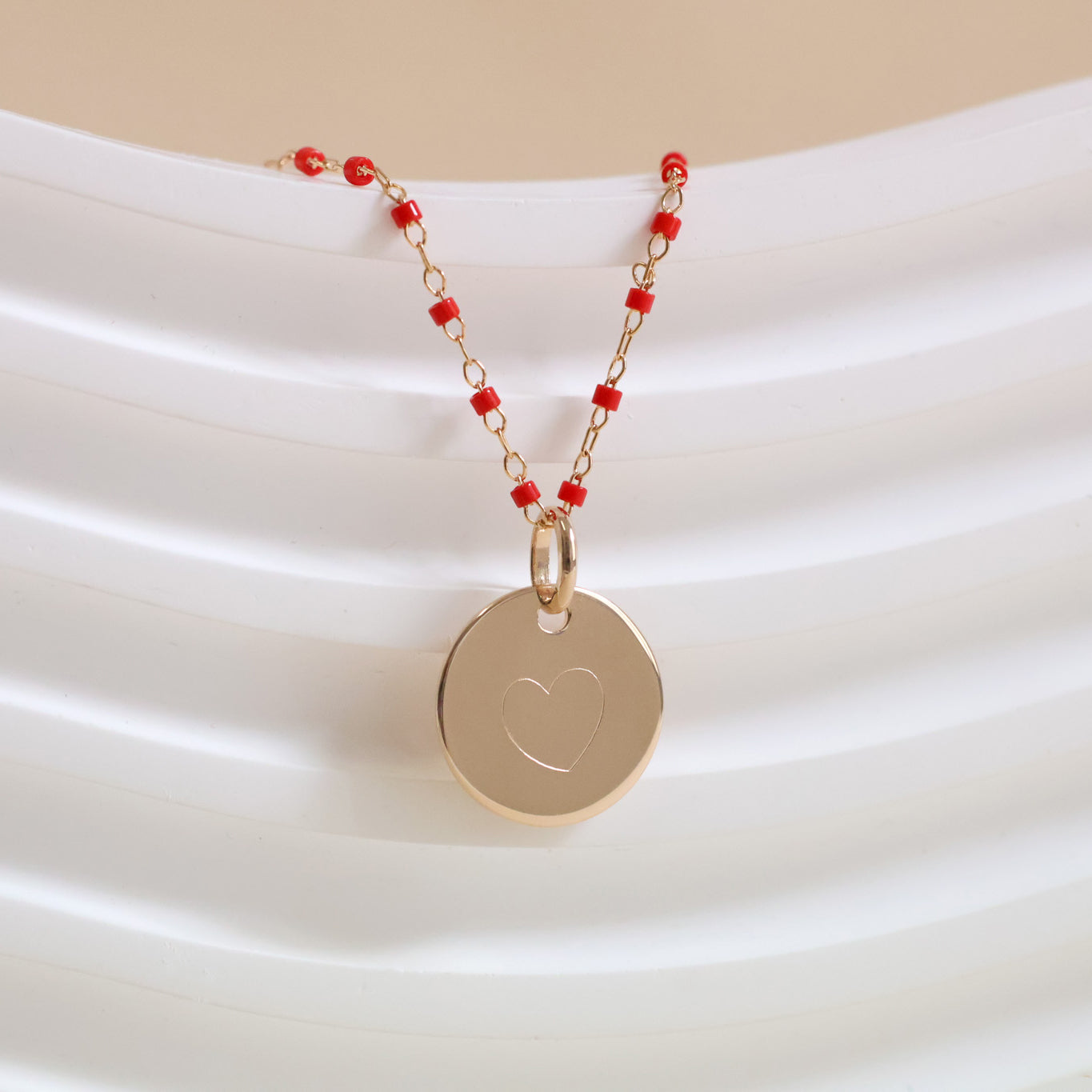 Sora red necklace with 15mm medal to engrave gold-plated