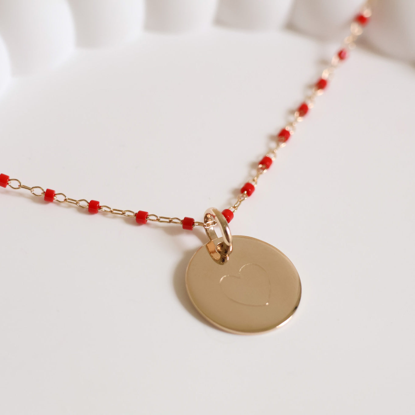 Sora red necklace with 15mm medal to engrave gold-plated