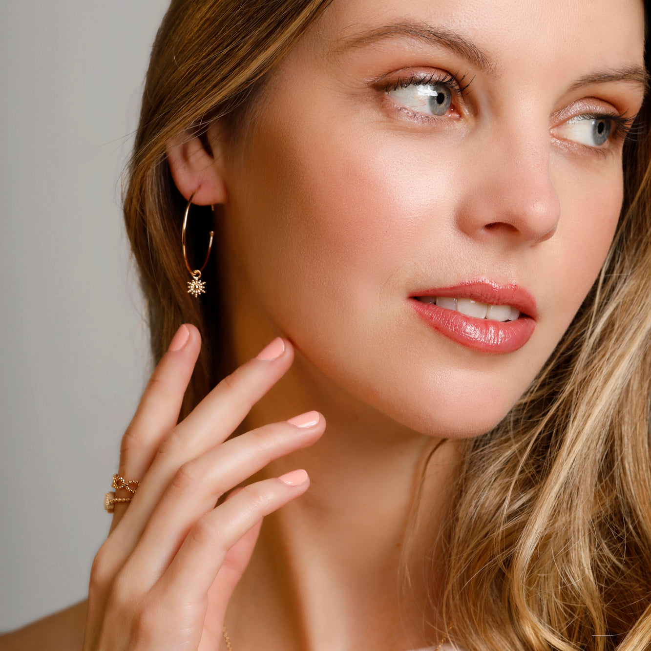 Gala ring with oval beaded links gold plated