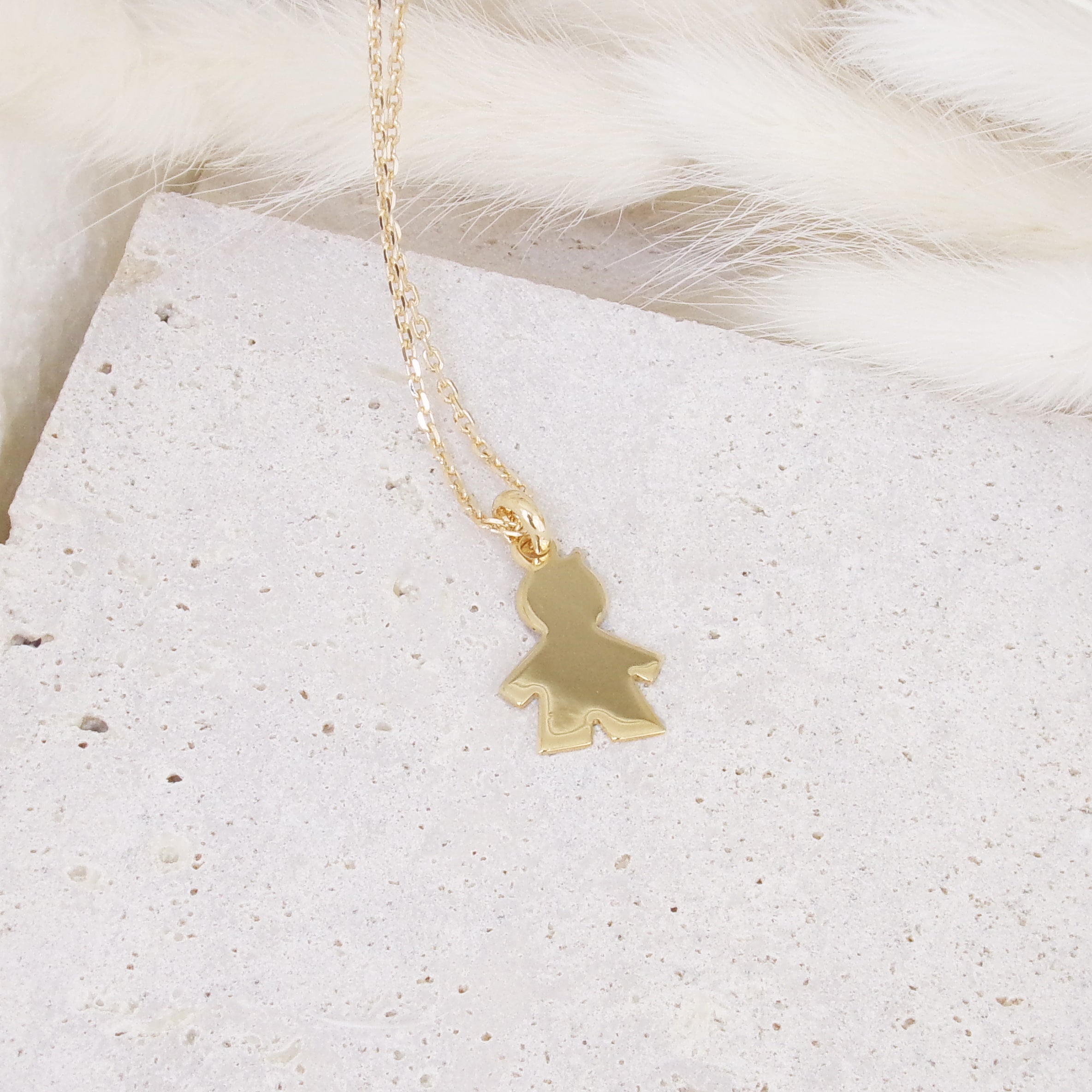 Boy silhouette pendant 17 mm gold plated