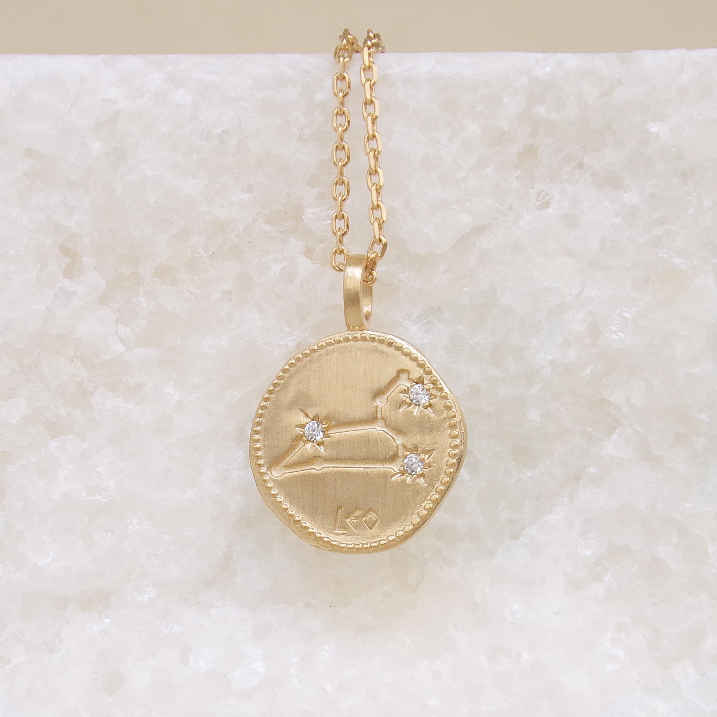 Leo constellation medal pendant gold-plated