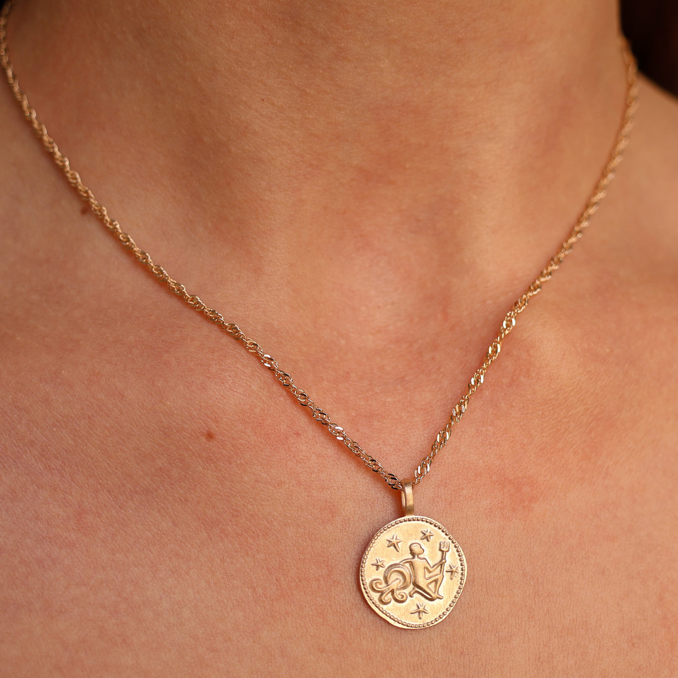 Aquarius astro medal pendant to engrave gold-plated