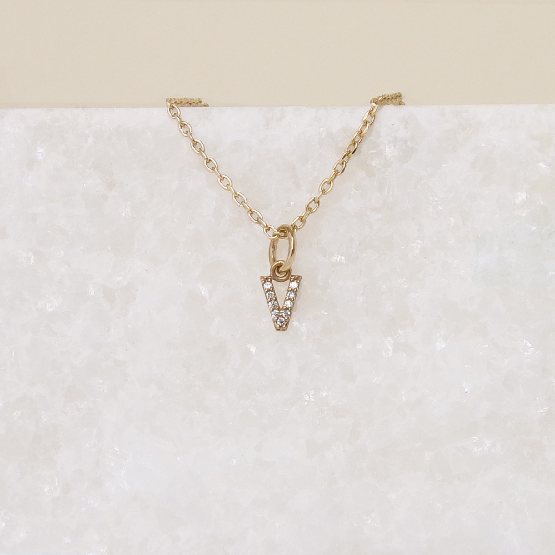 Pendentif Alphabet Scintillant plaqué or