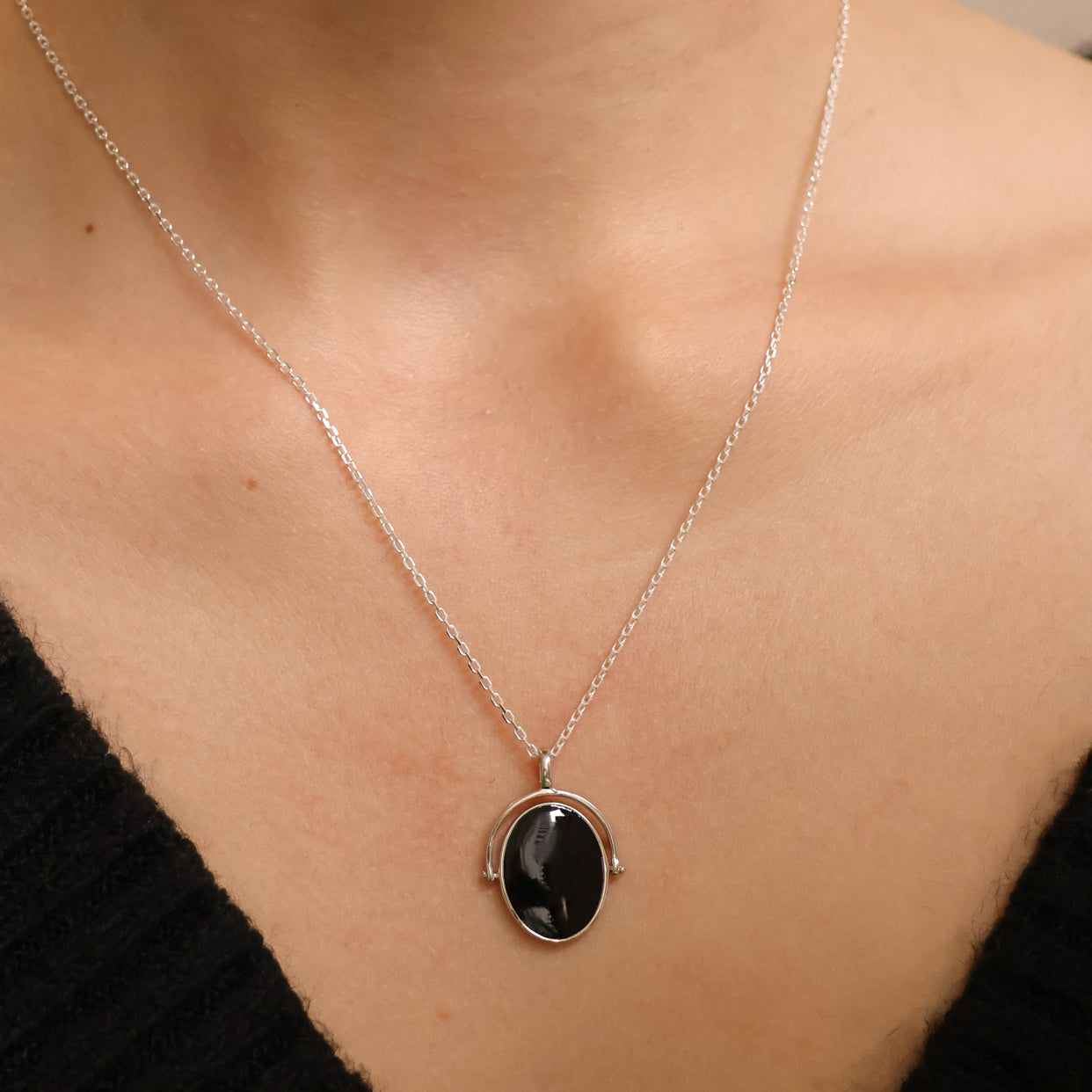 Oval black enamel silver Althea pendant to engrave