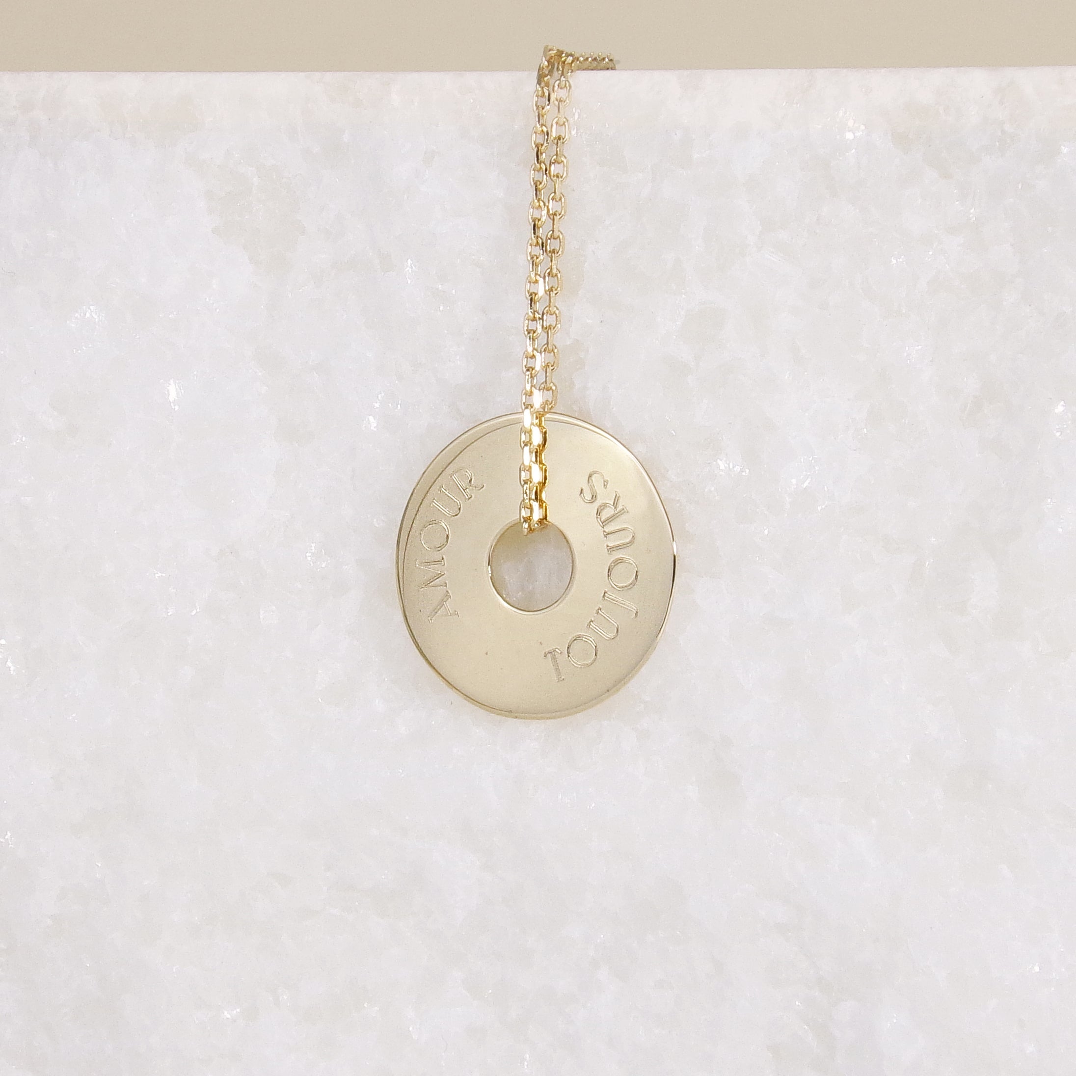 Gold plated 20mm target medal pendant to engrave