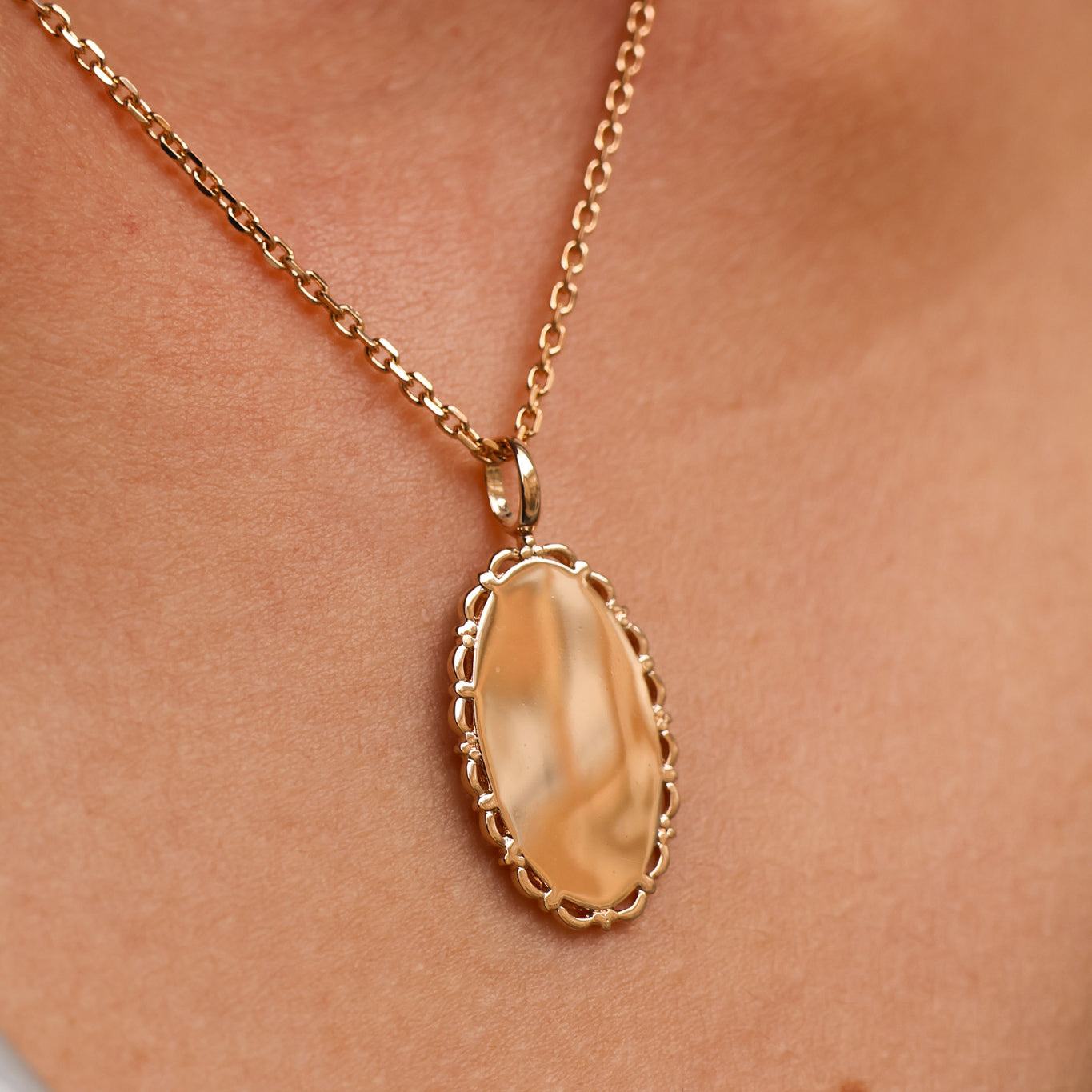 Vintage oval medal pendant 12x20mm to engrave gold-plated