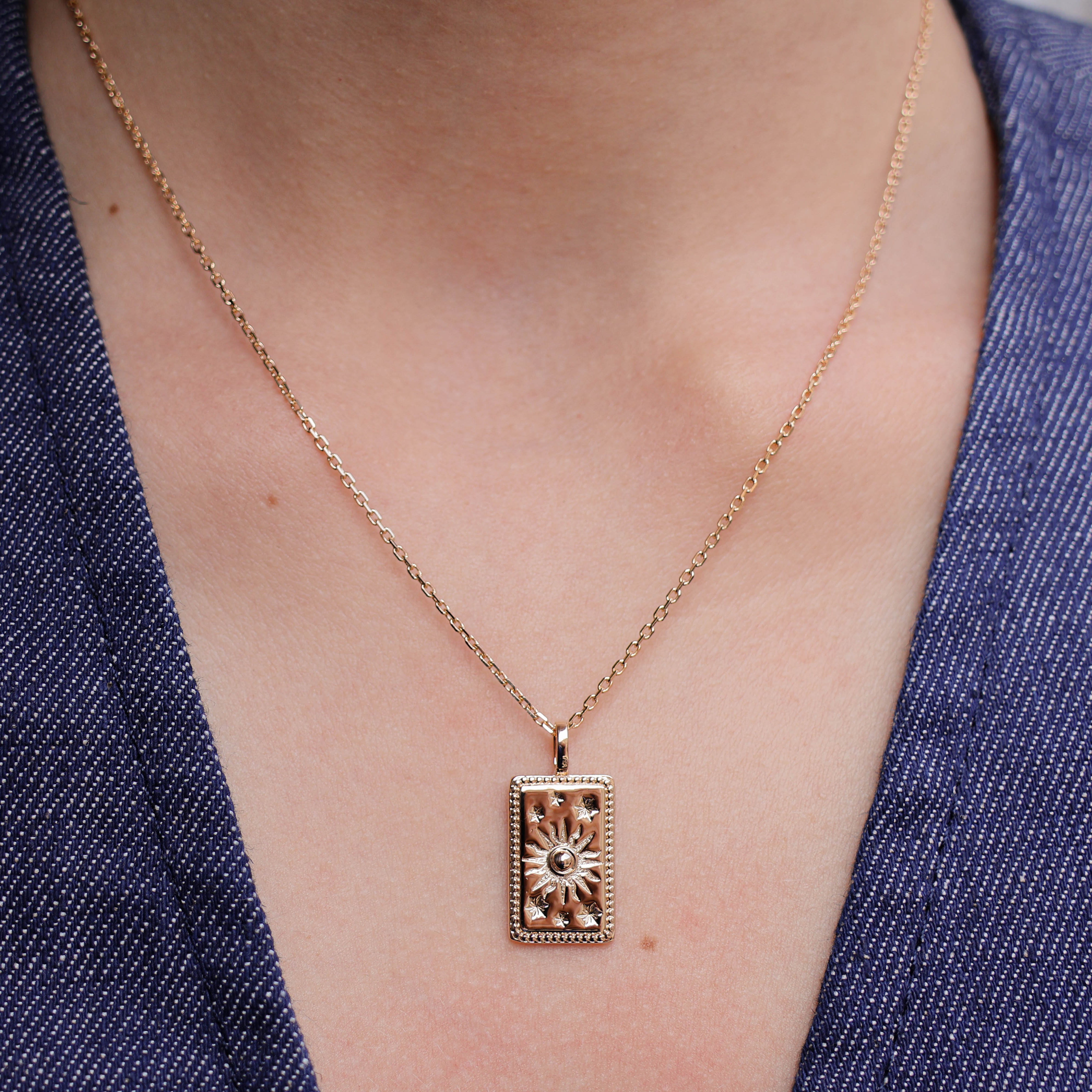 Gold-plated bright sun tarot pendant to engrave