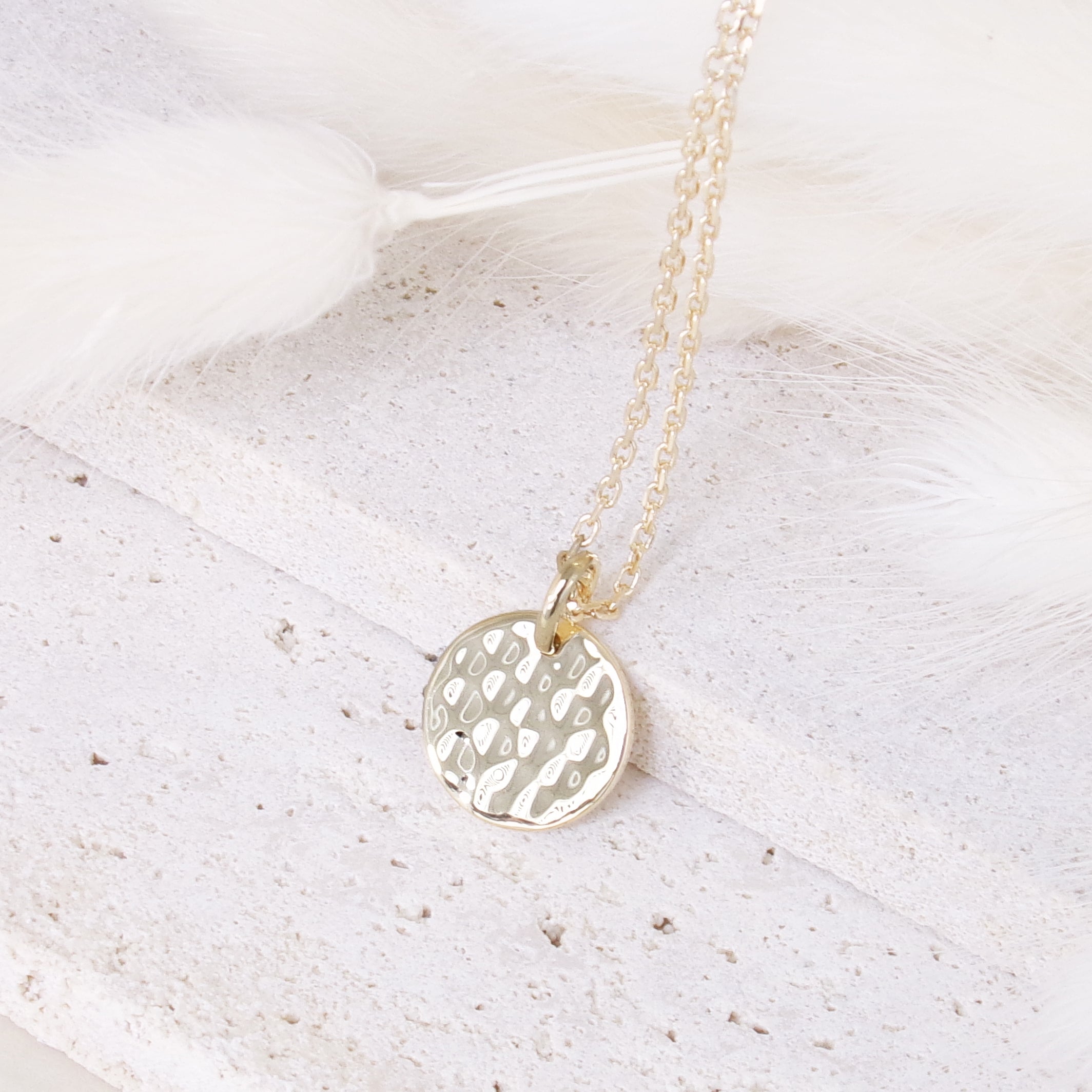 12mm gold-plated hammered medal pendant to engrave