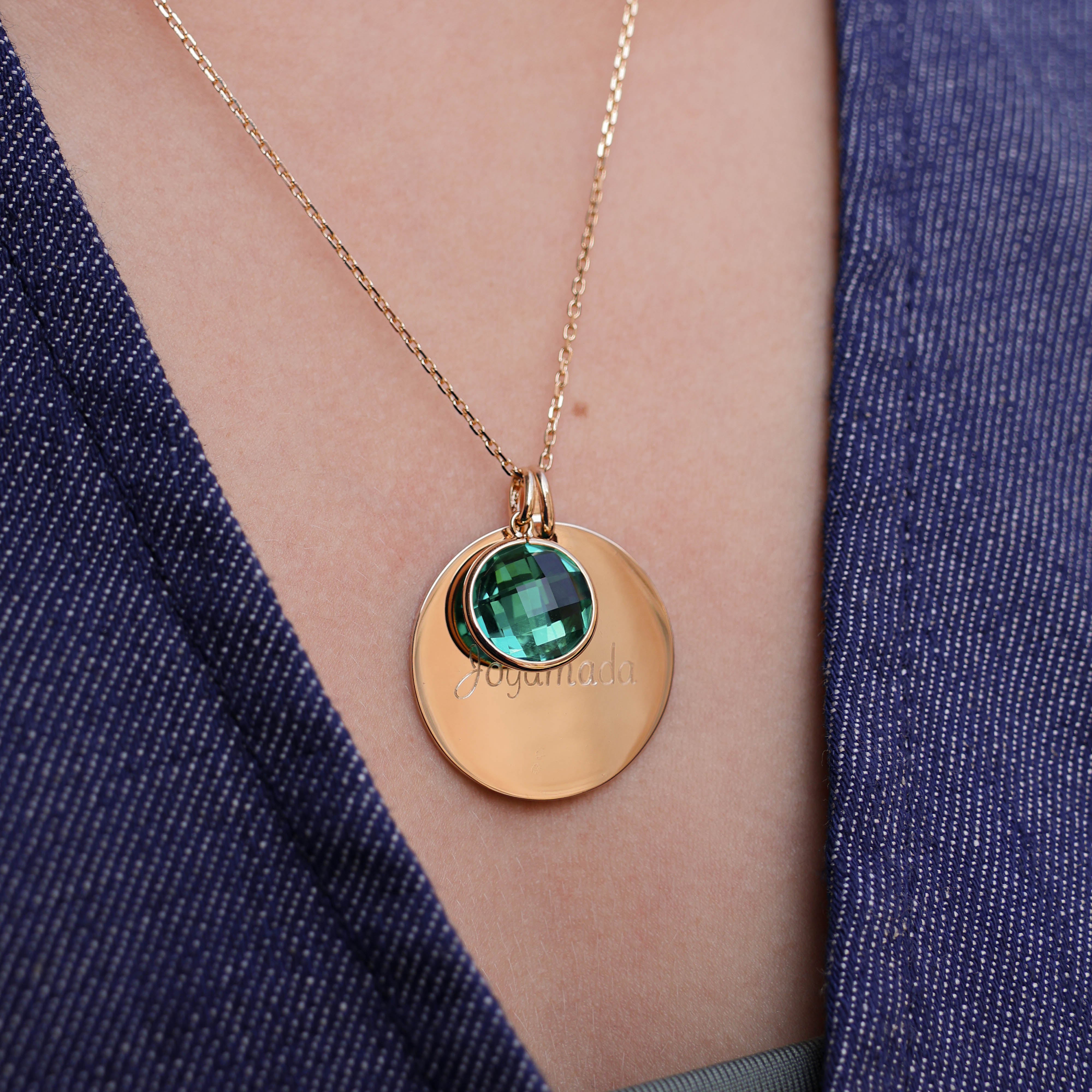 Azayaka pendant emerald green stone gold plated