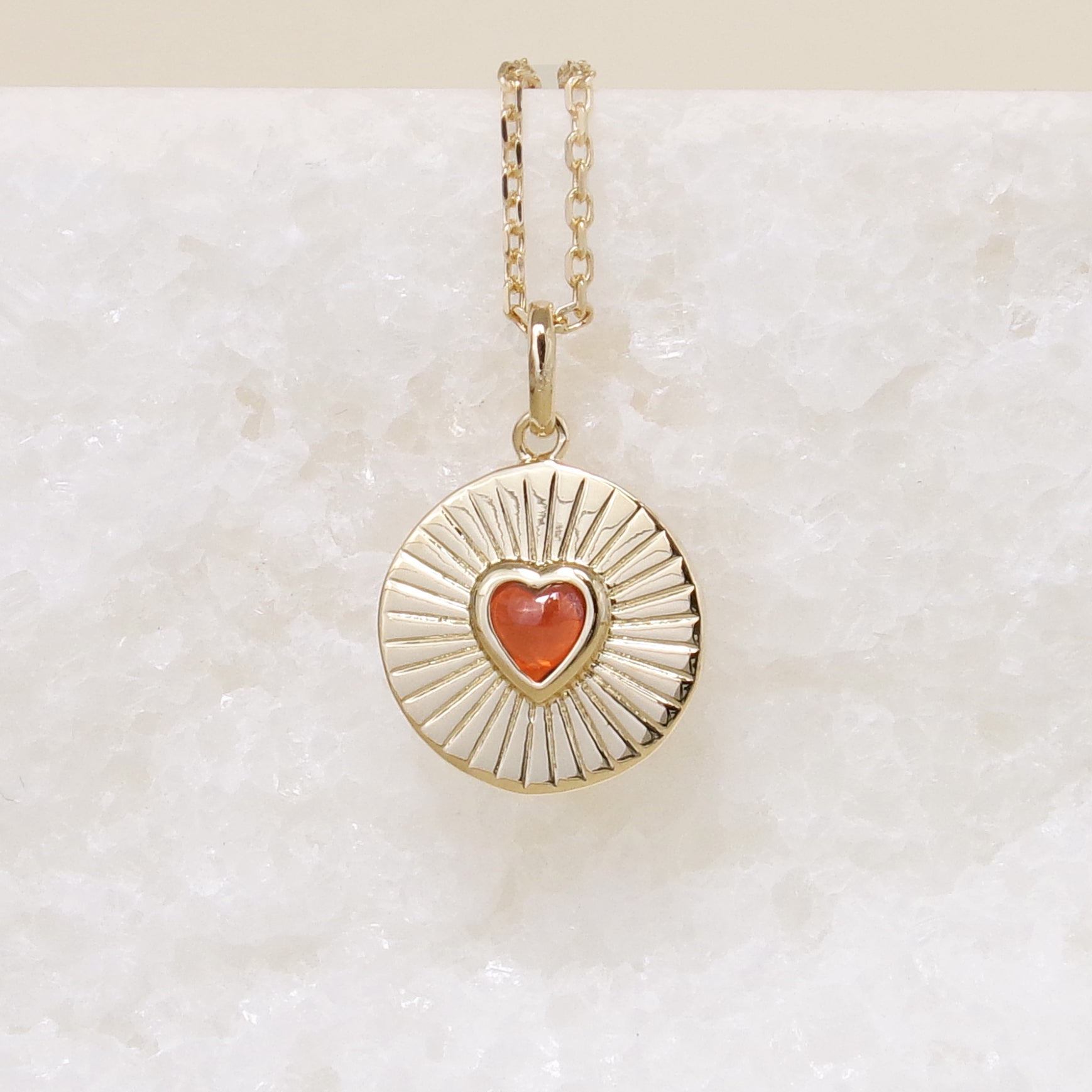 Love Me striated round pendant with red heart 15mm gold-plated