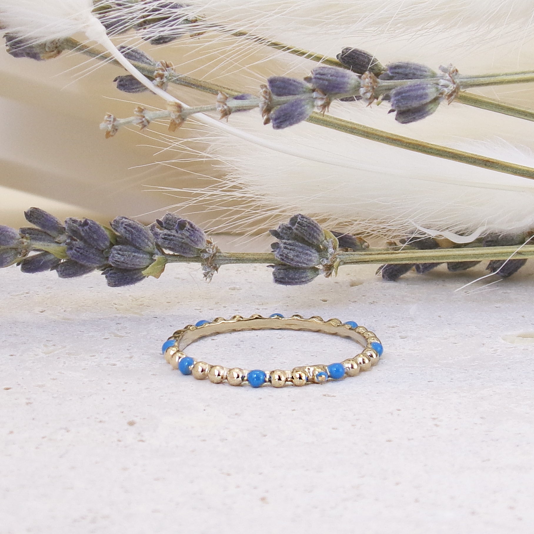 Dana beaded ring with blue enamel gold-plated