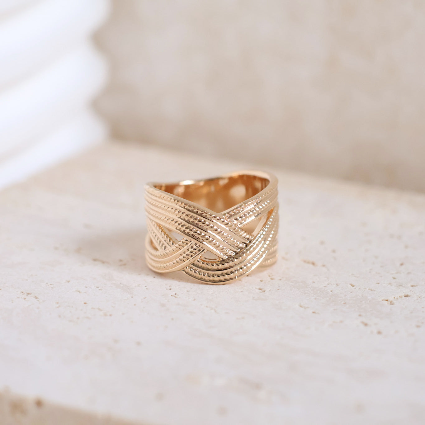 Rhea large ring braided motif gold plated