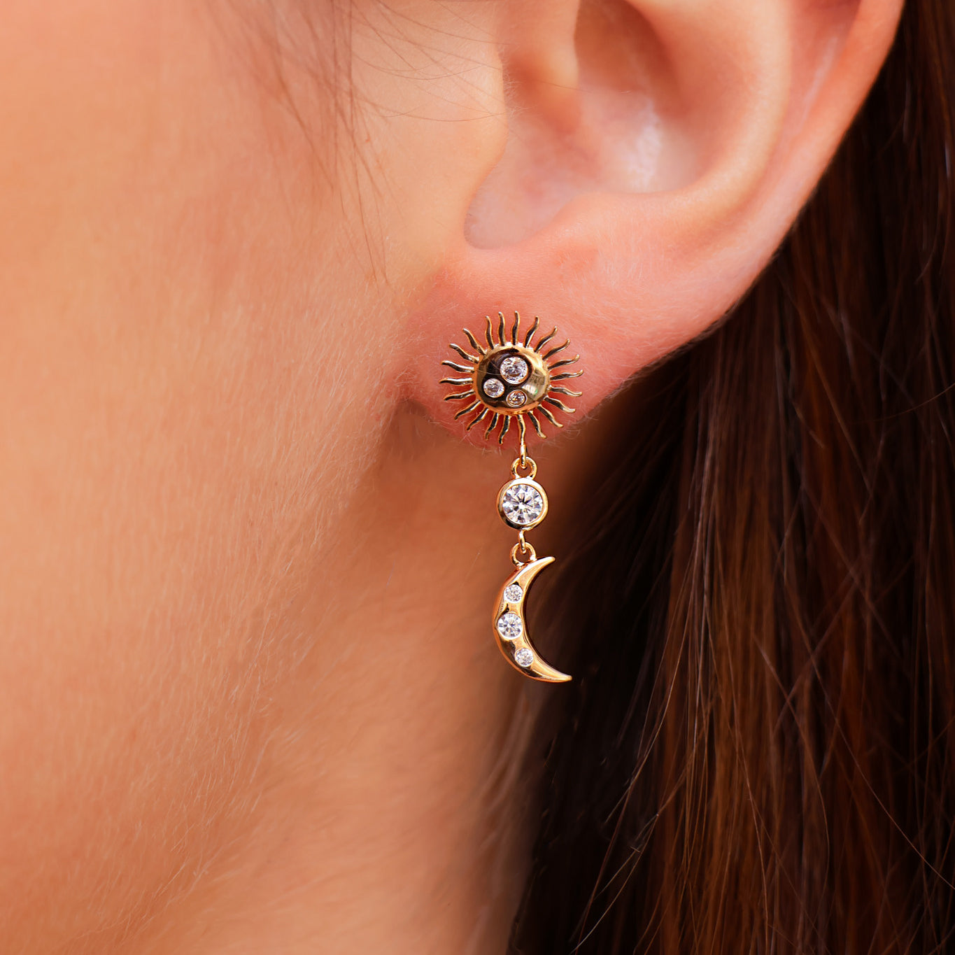Olia dangling earrings sun and half moon gold-plated