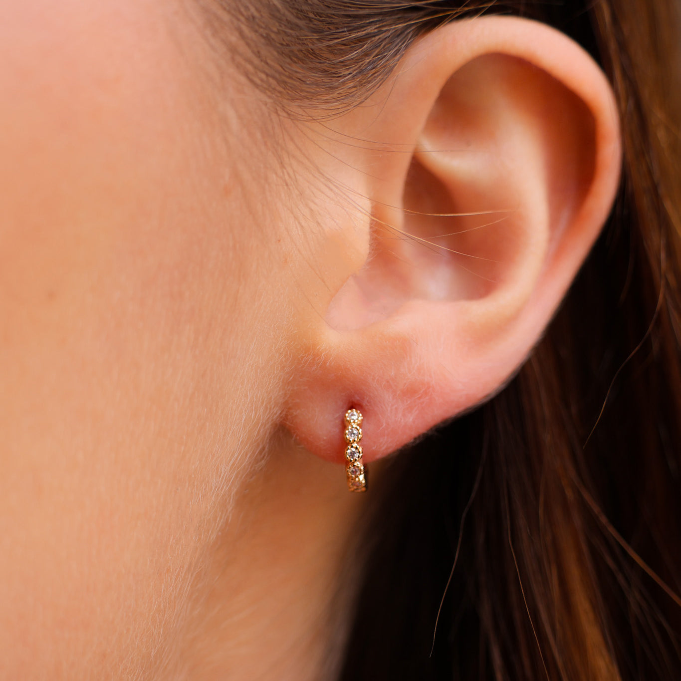 Juna hoop earrings zircons gold-plated