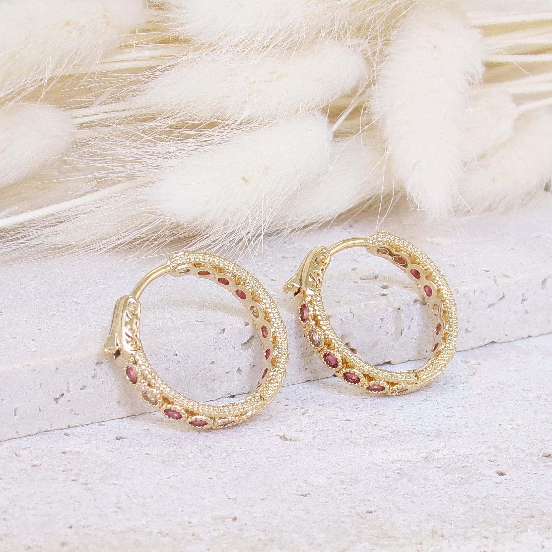 Riva hoop earrings 19mm pink zircons gold-plated