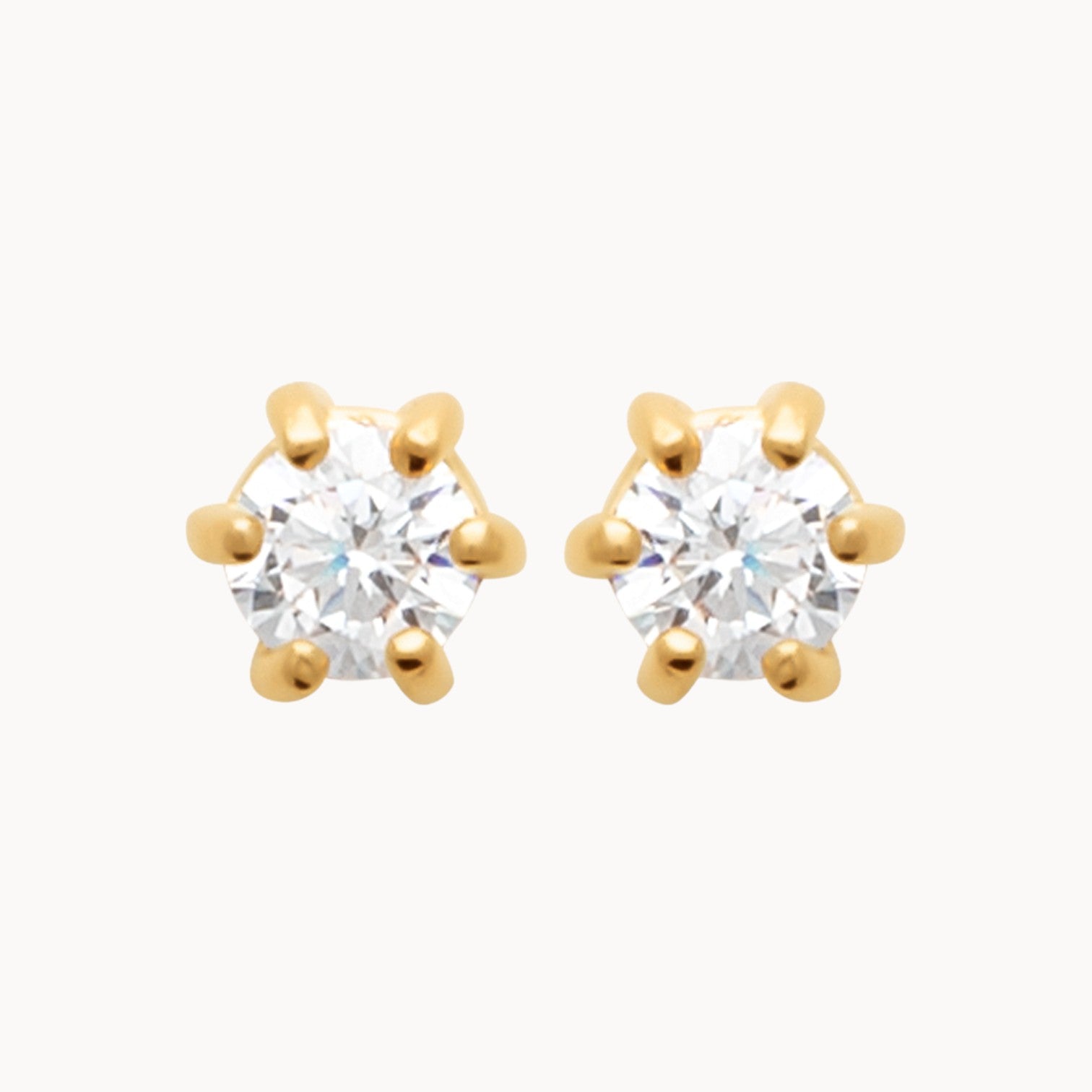 Boucles d'oreilles Soline en plaqué or 18K, oxydes de zirconium, intemporelles, disponibles en 3, 4, 5mm Joyamada.
