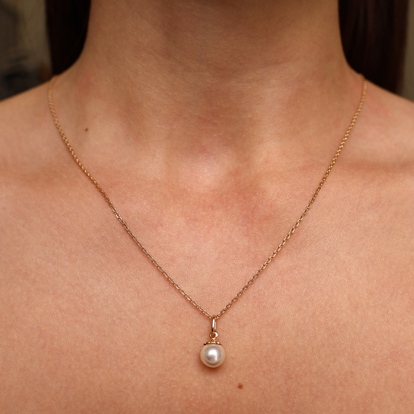 Mother-of-Pearl Bead Charm gold-plated