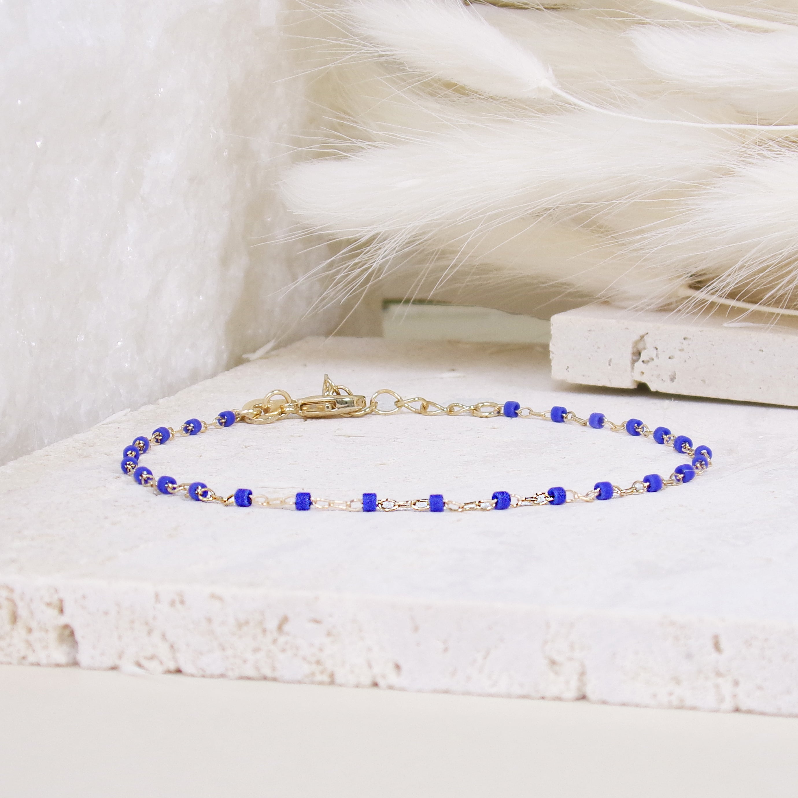 Amaya Bracelet 18cm Miyuki pearls intense blue gold-plated