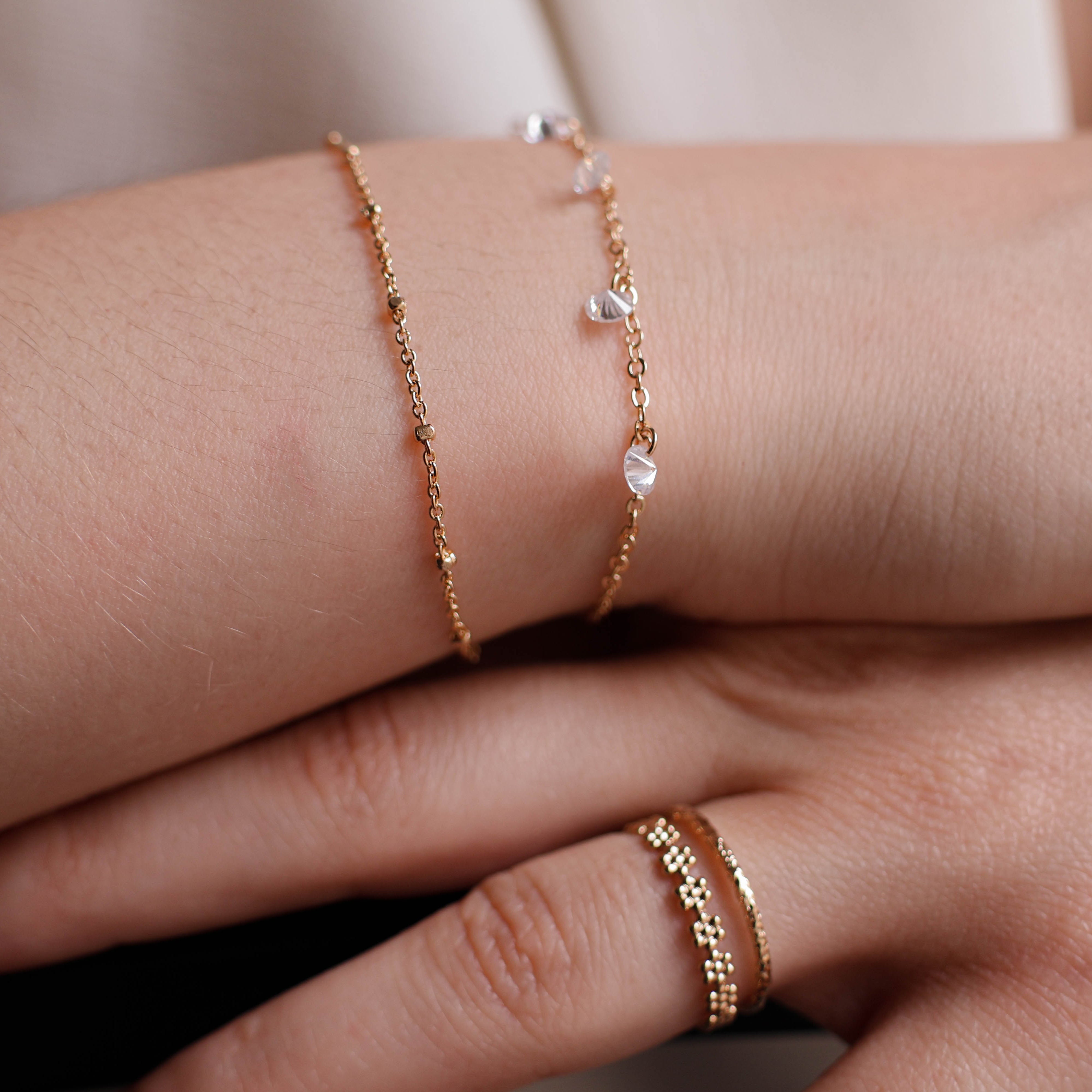 Emiko bracelet 18cm oxide pendants gold-plated