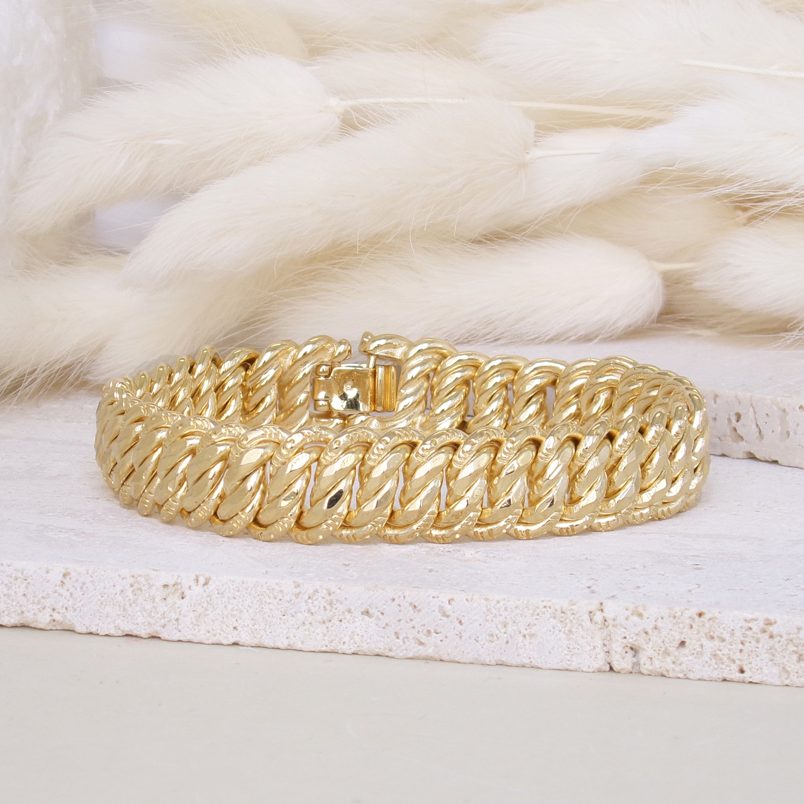 Yara bracelet American mesh gold-plated
