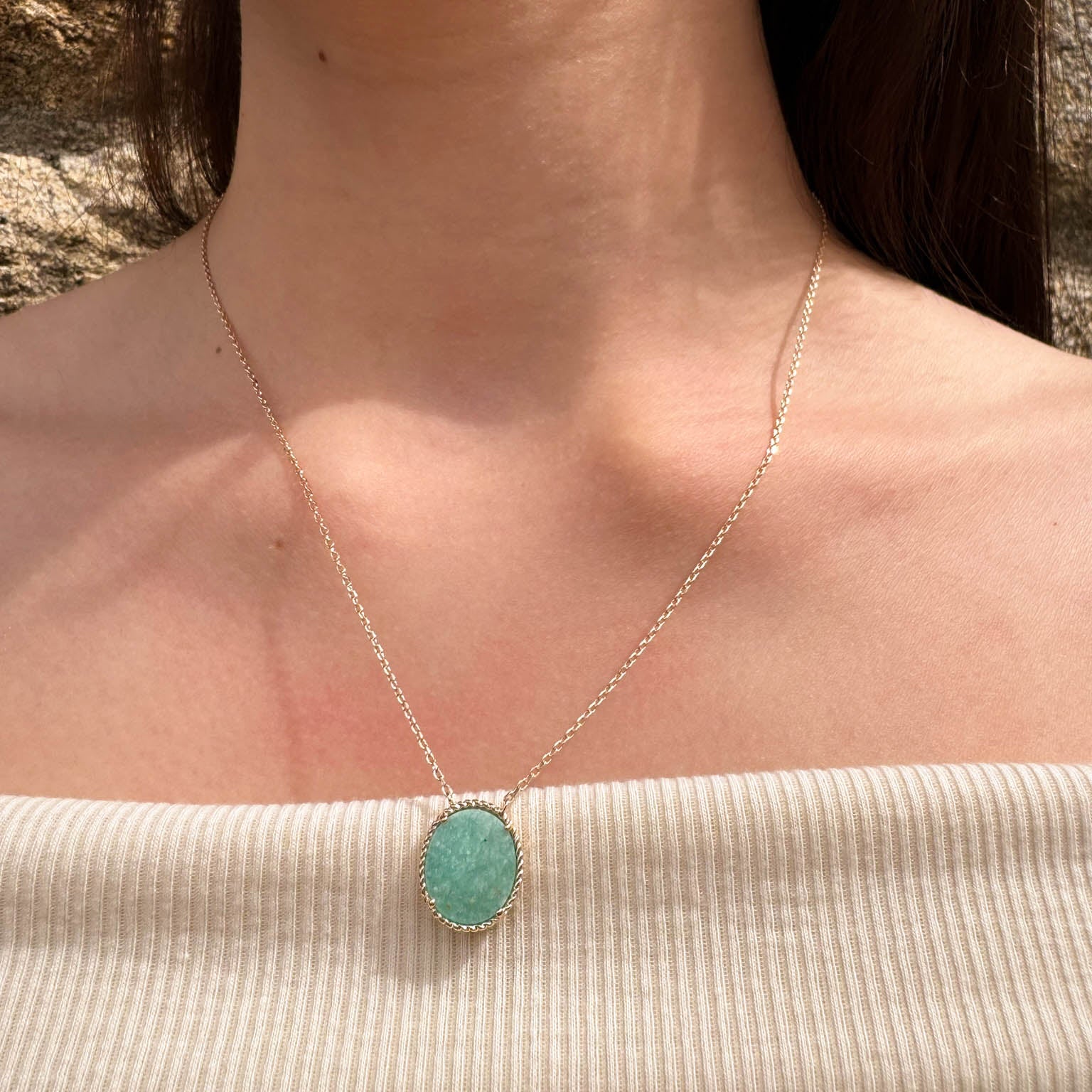 Cable link Suri necklace and gold-plated amazonite oval beaded pendant