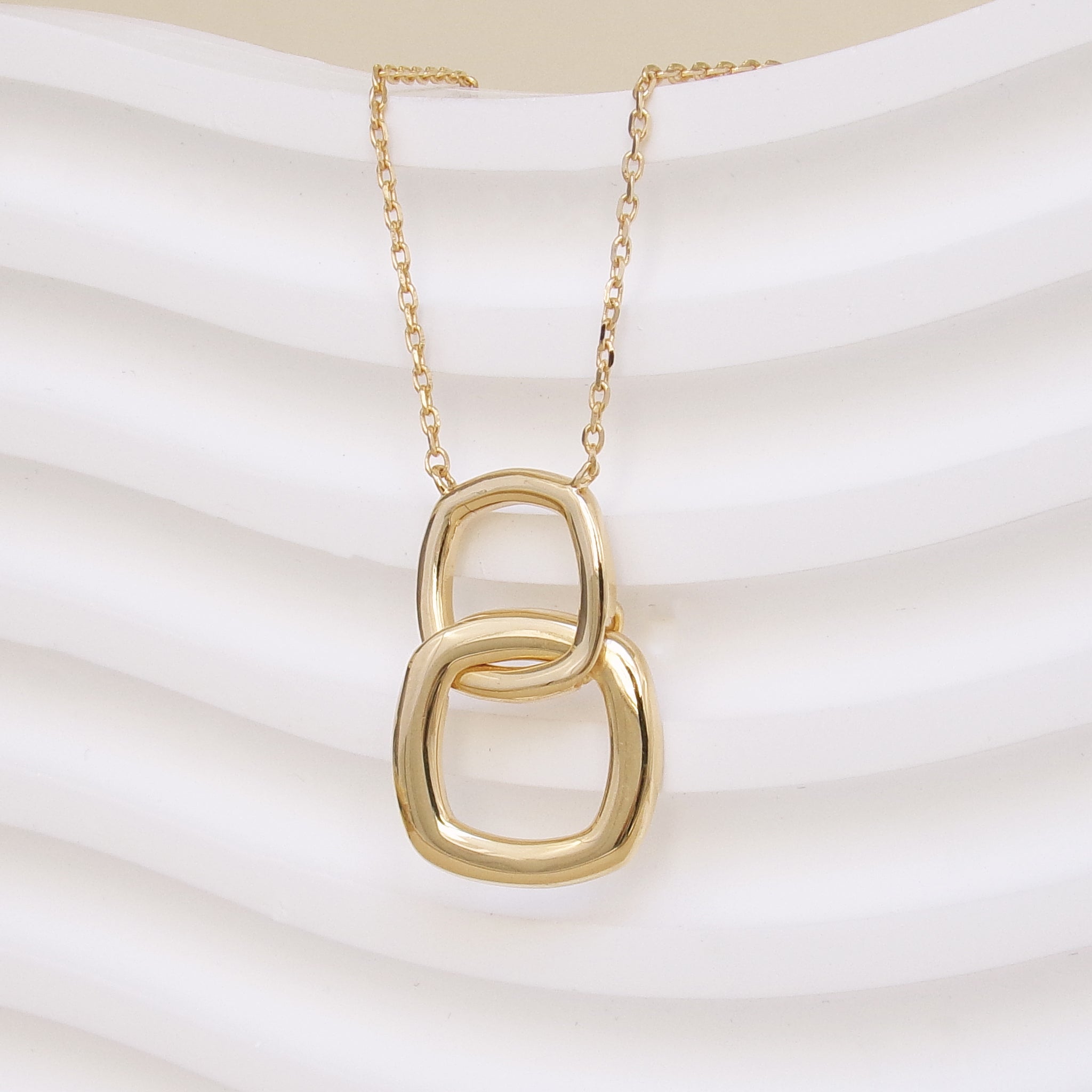 Gold-plated rounded square geometric shapes Zina necklace
